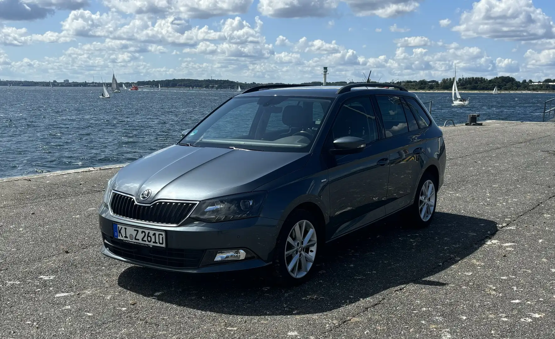 Skoda Fabia Clever Grau - 2