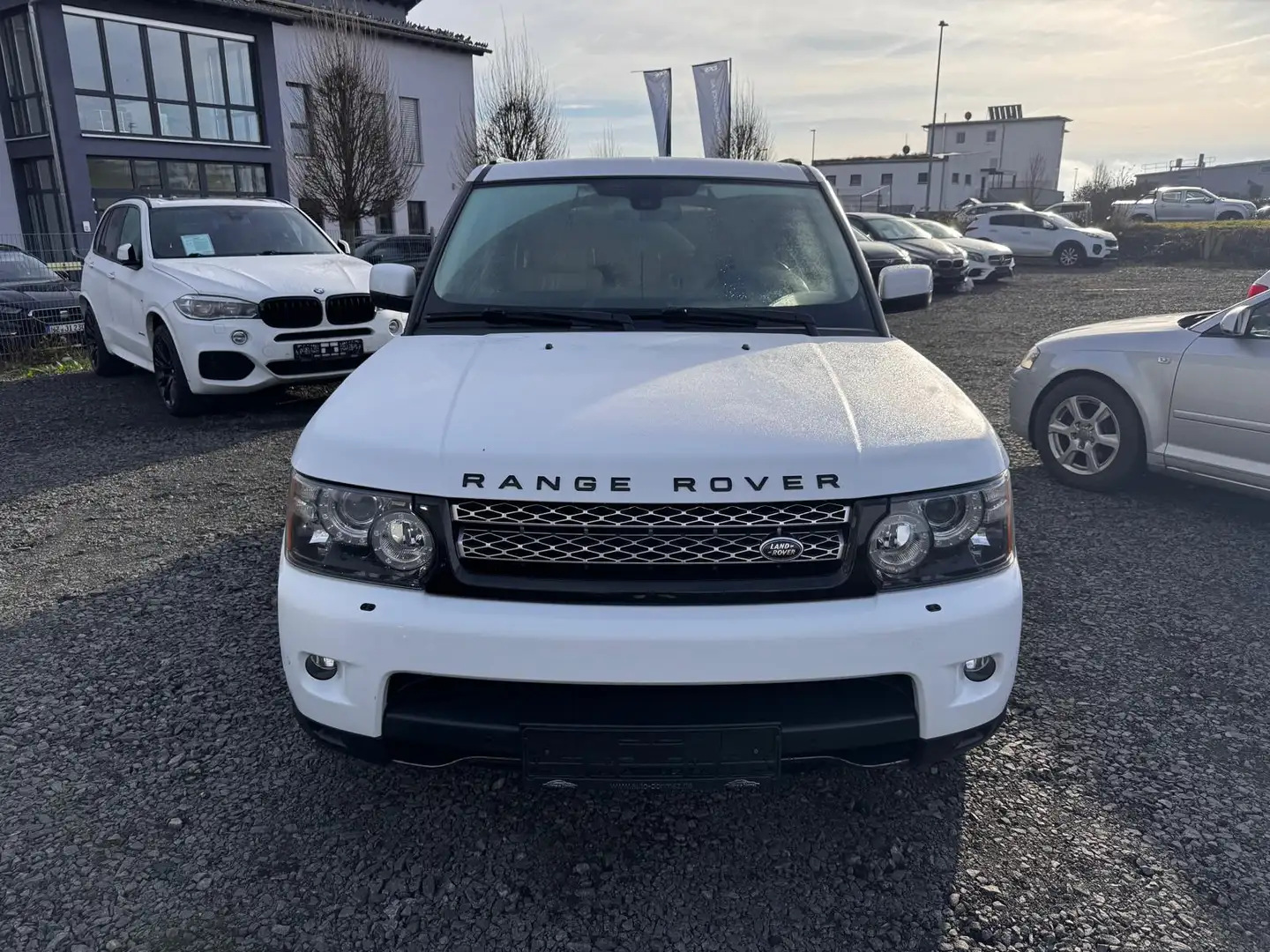Land Rover Range Rover Sport SDV6 HSE AHK LEDER NAVI RFKA Weiß - 2