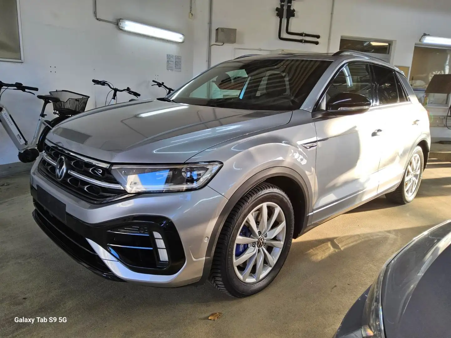 Volkswagen T-Roc 2.0 TSI R 4Motion*BeatsAudio*LED-Matrix* Silber - 2