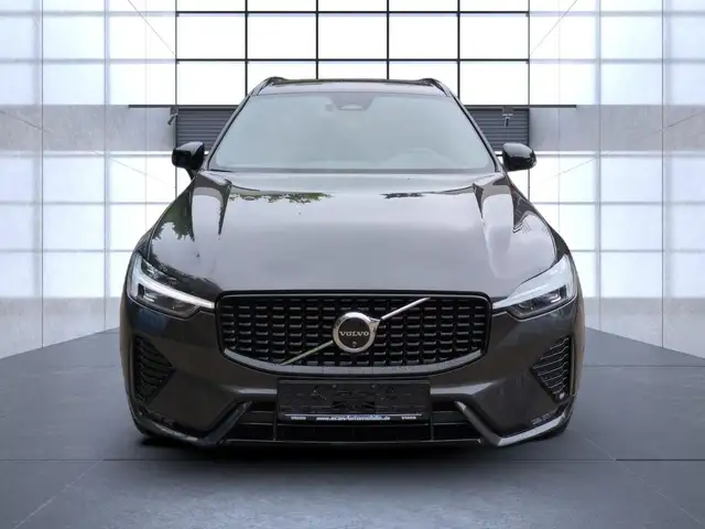 Volvo XC60 view 9