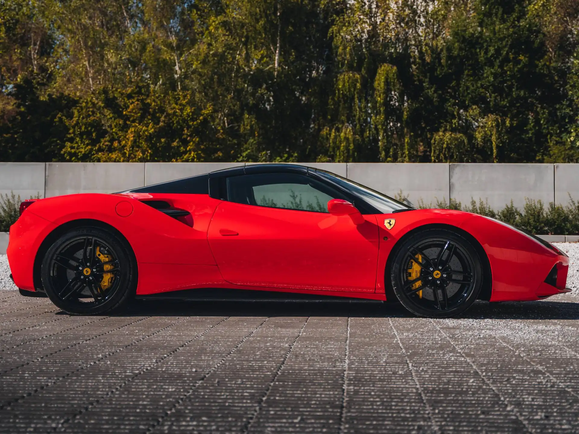 Ferrari 488 2017 빨강 사진 6