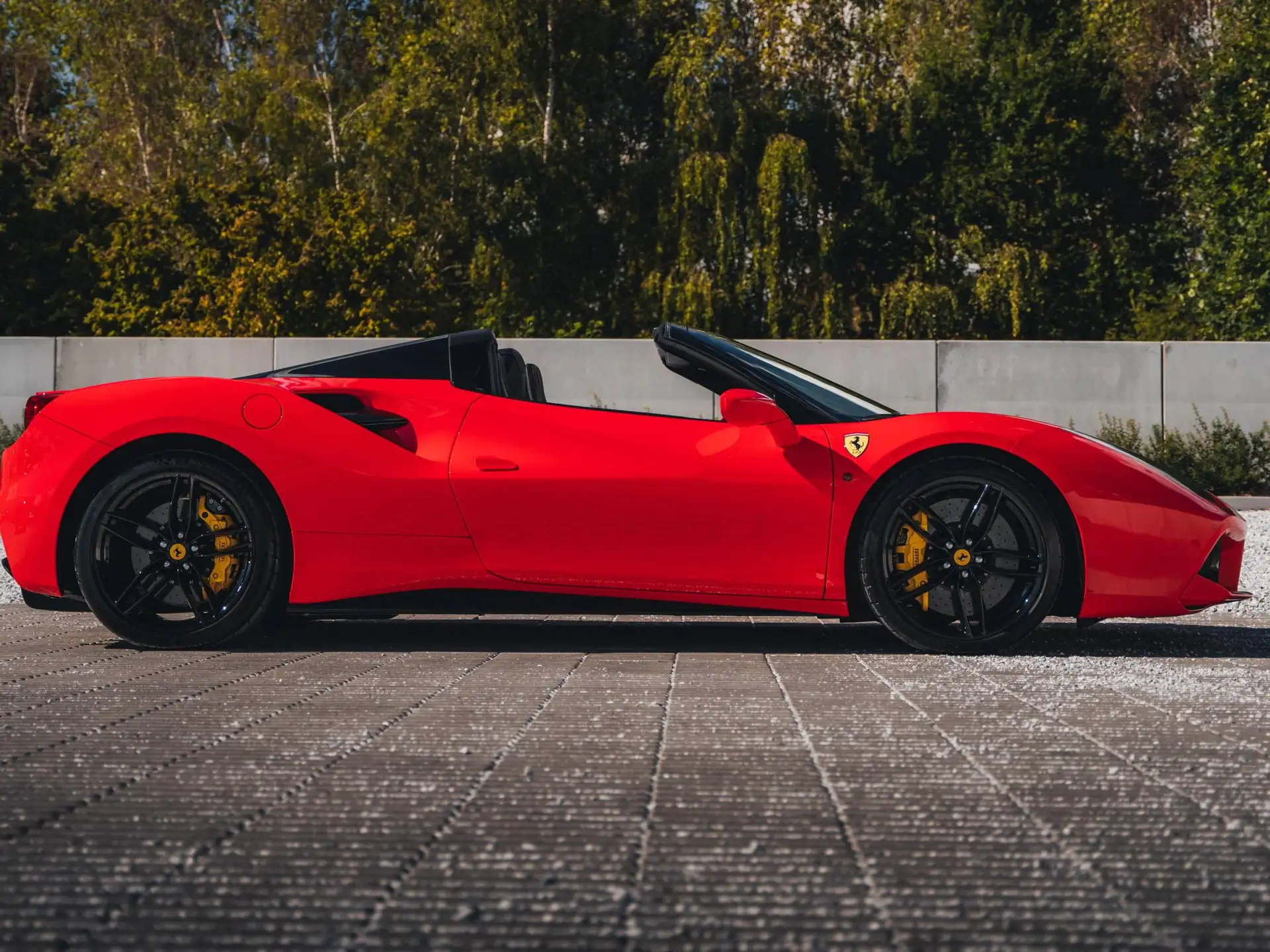 Ferrari 488 2017 빨강 사진 5
