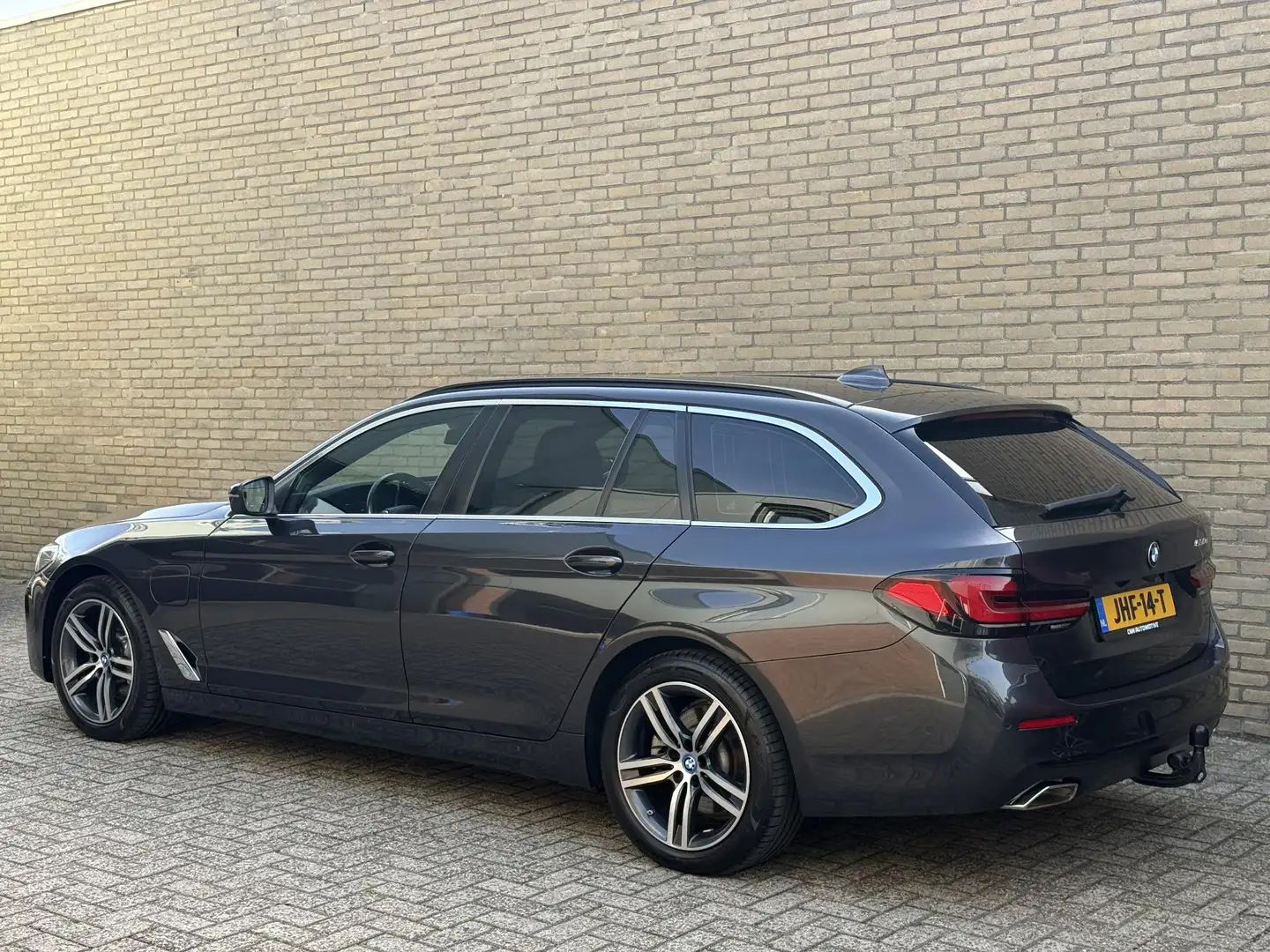 BMW 530 5-serie Touring 530e | Leder | Virtual cockpit | W Gris - 2