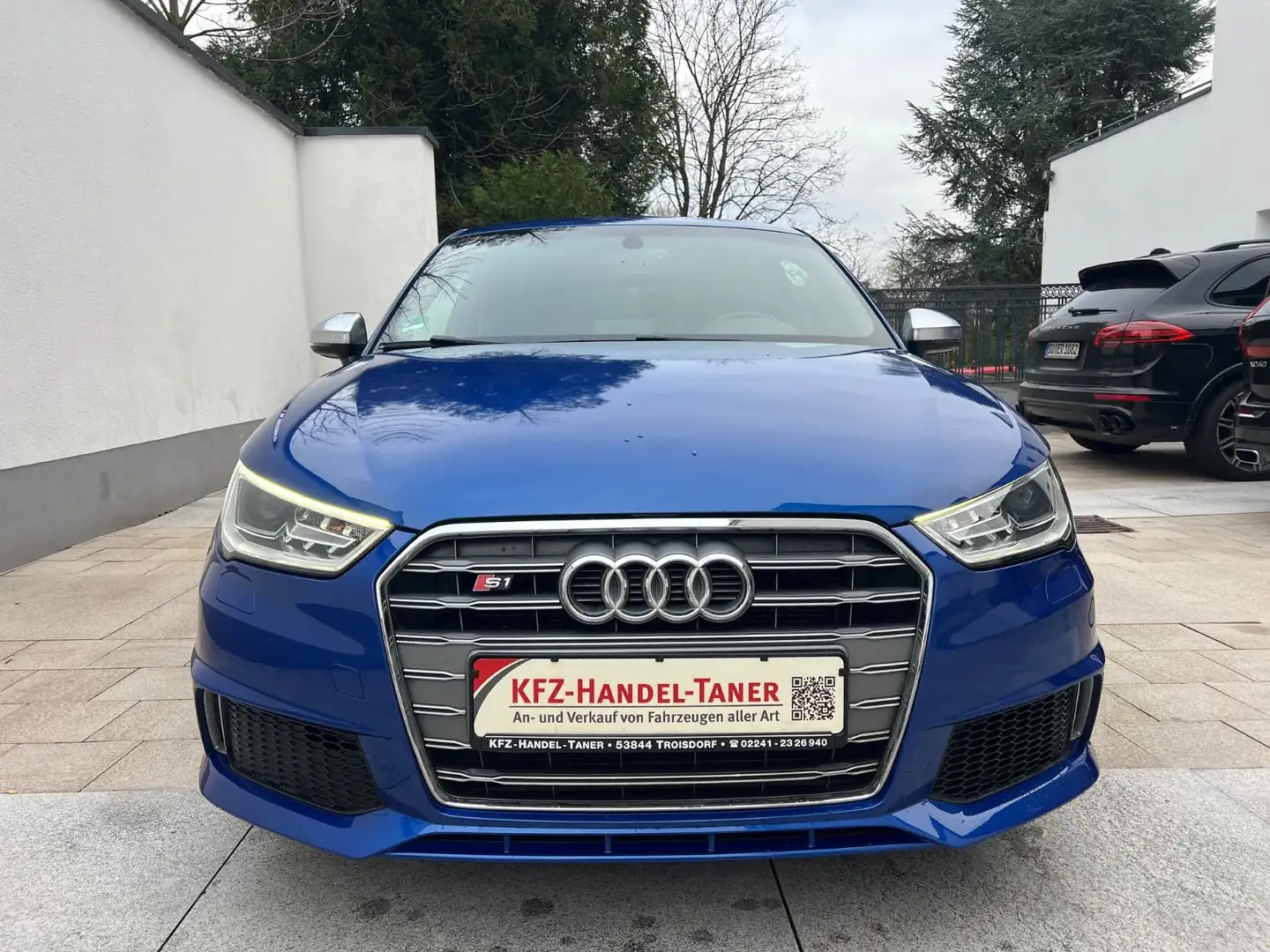 Audi S1 2.0 TFSI quattro Blau - 2