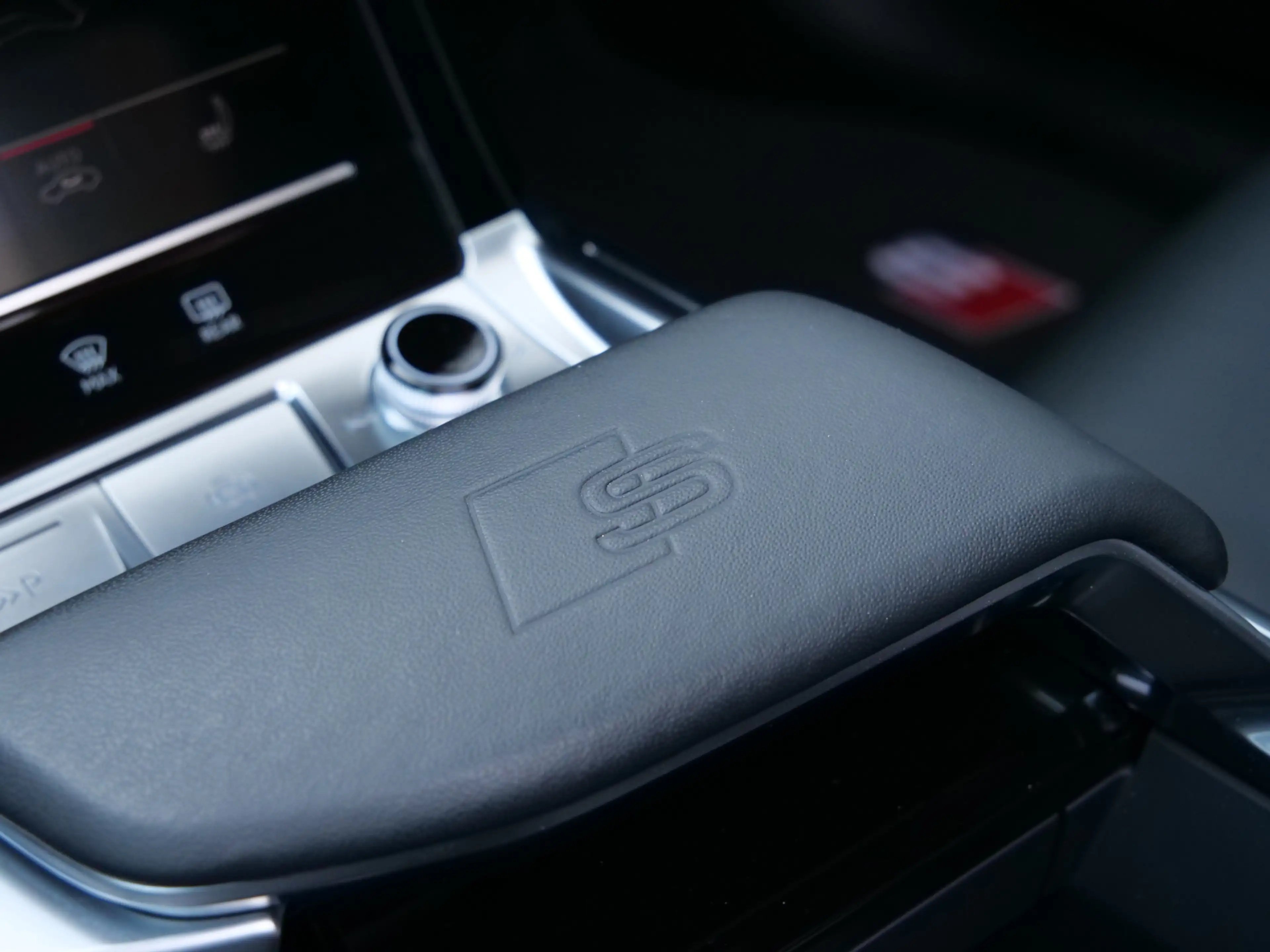 Audi SQ8 e-tron quattro 115 kWh 504 Pk Automaat Navi / DAB / Leer — photo 27