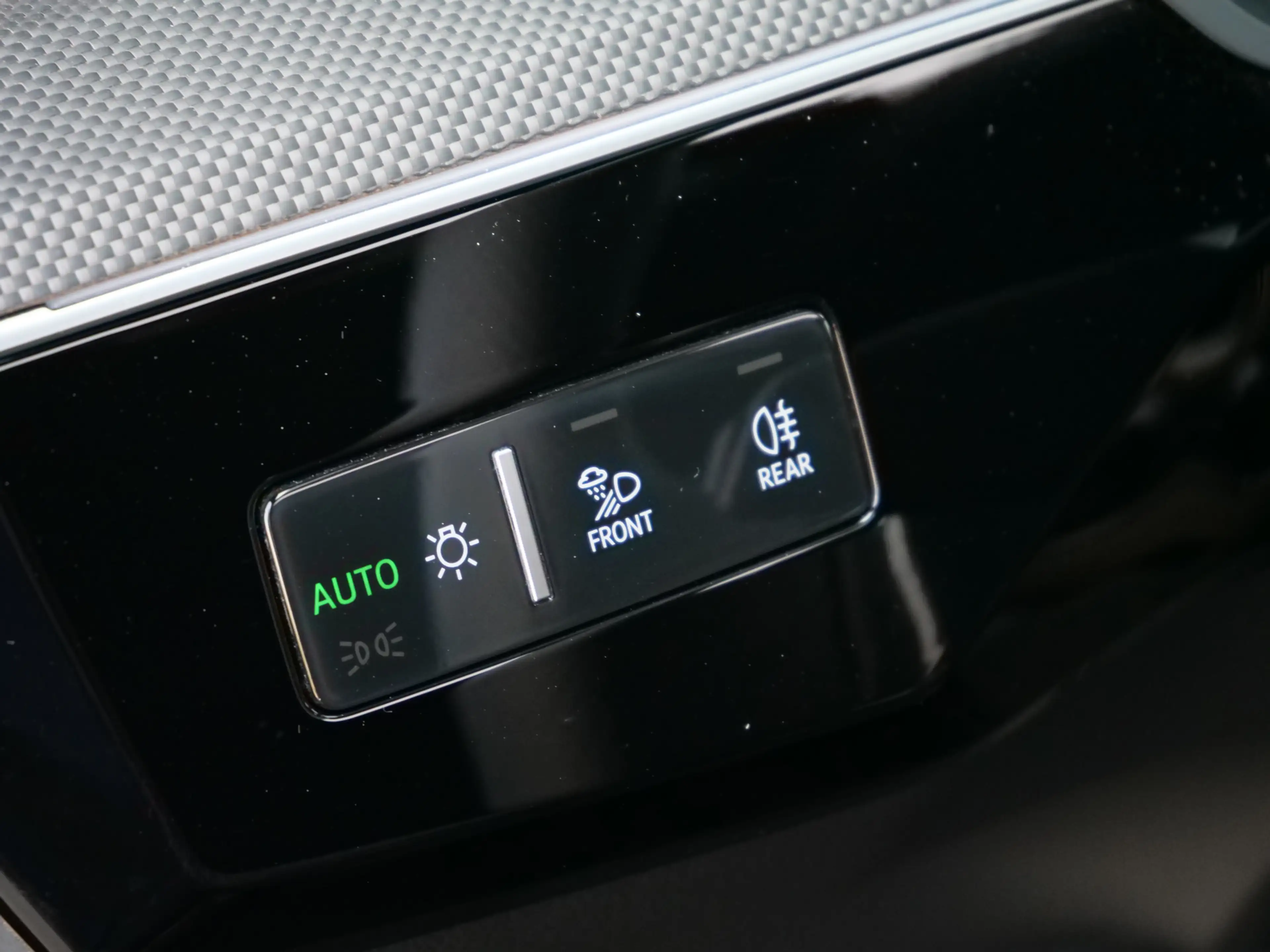 Audi SQ8 e-tron quattro 115 kWh 504 Pk Automaat Navi / DAB / Leer — photo 40