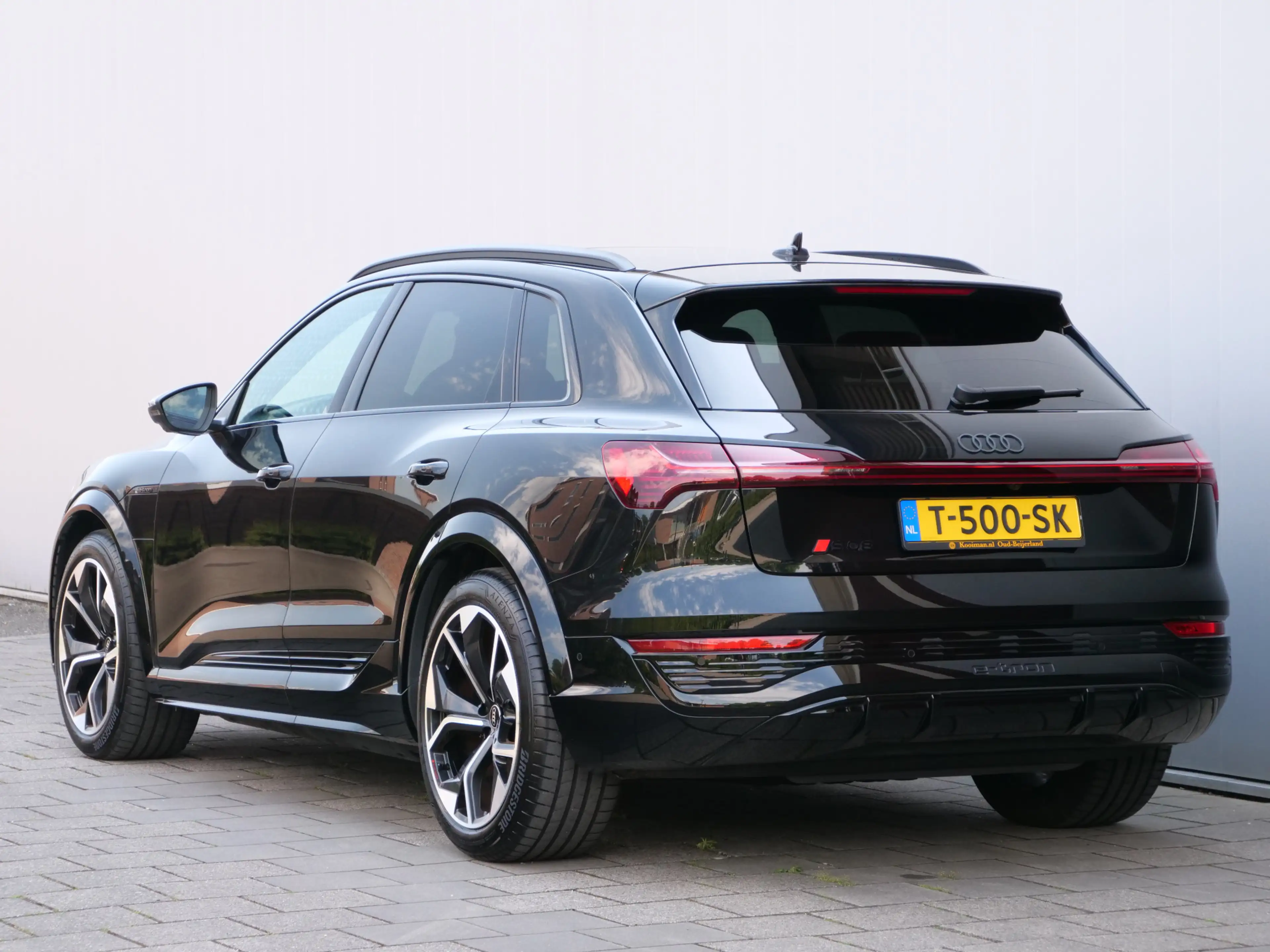 Audi SQ8 e-tron quattro 115 kWh 504 Pk Automaat Navi / DAB / Leer — photo 3