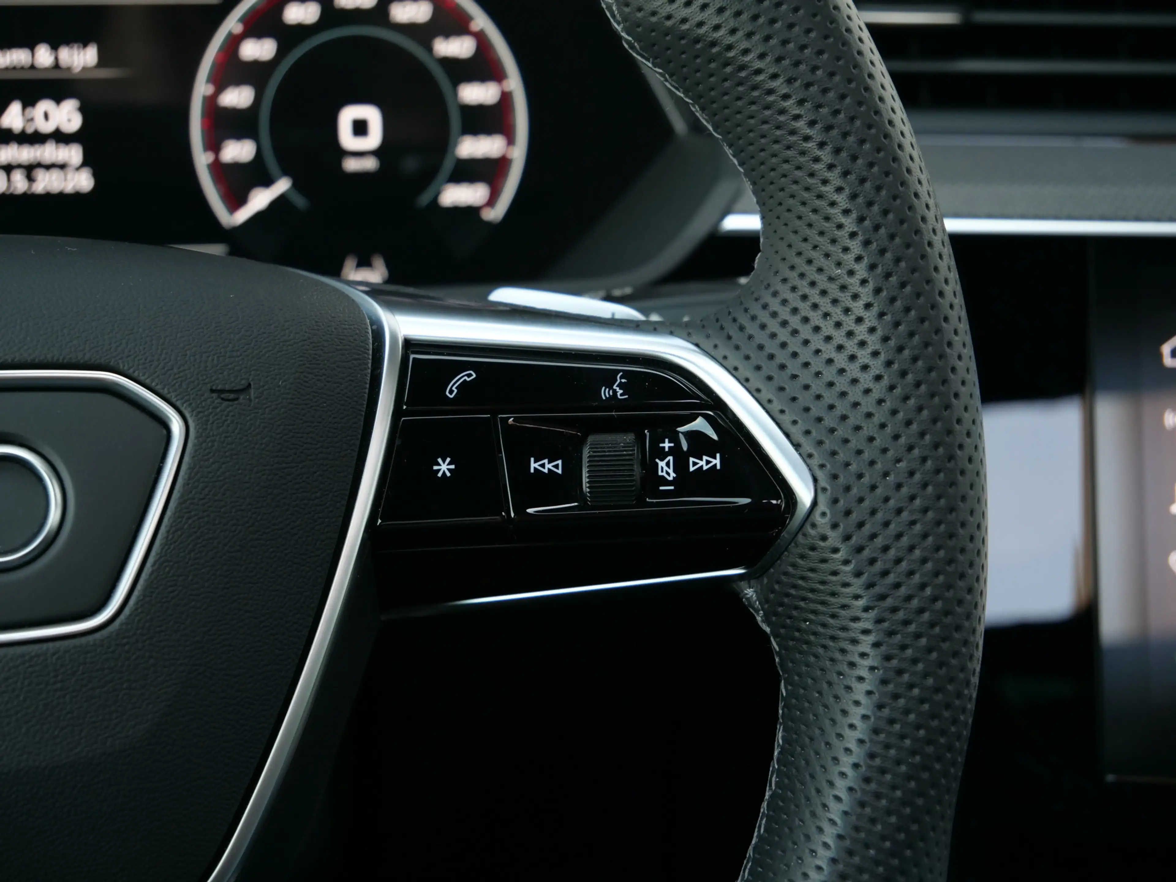 Audi SQ8 e-tron quattro 115 kWh 504 Pk Automaat Navi / DAB / Leer — photo 32