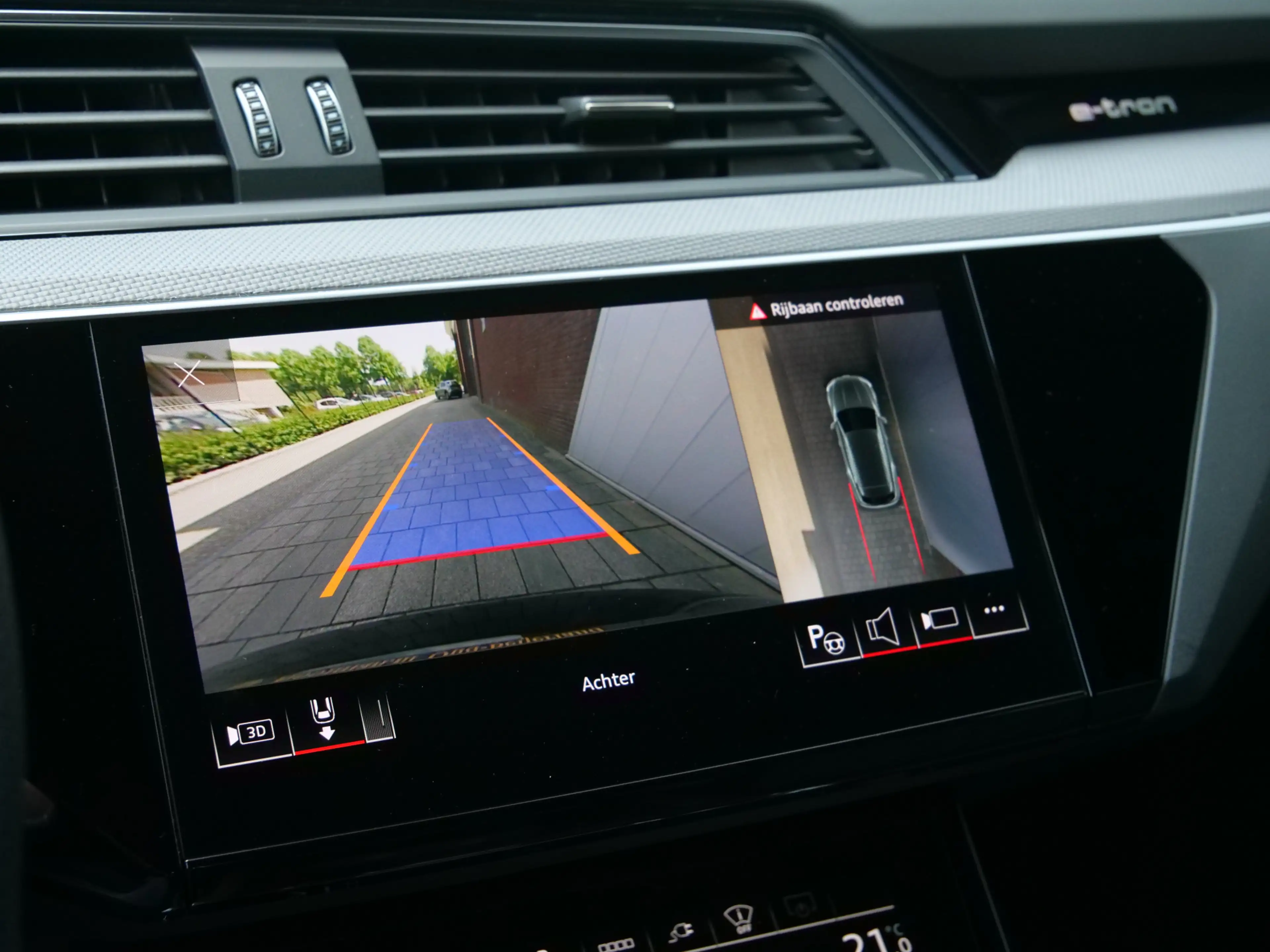 Audi SQ8 e-tron quattro 115 kWh 504 Pk Automaat Navi / DAB / Leer — photo 20