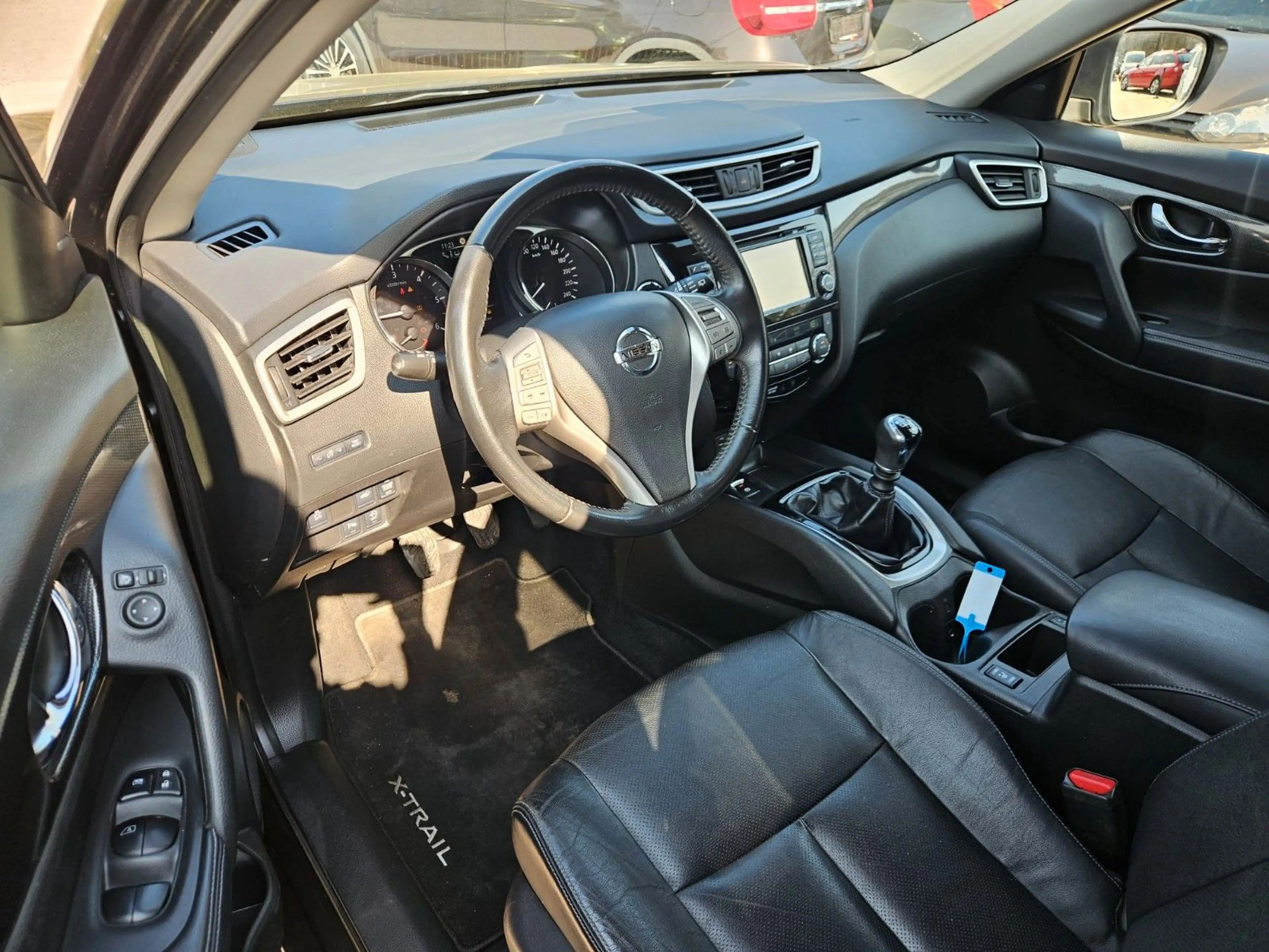 Nissan X-Trail Tekna — photo 12