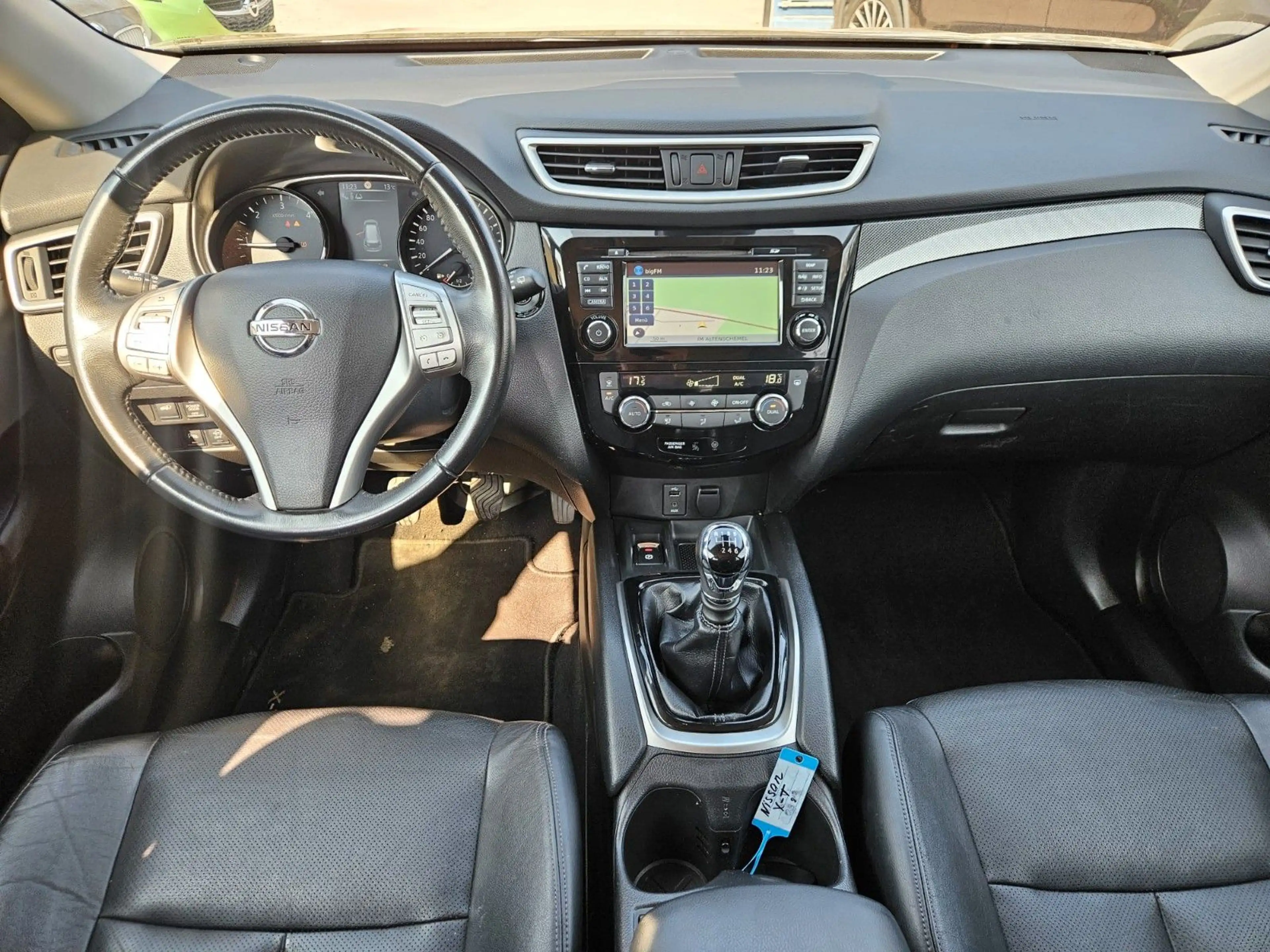 Nissan X-Trail Tekna — photo 10