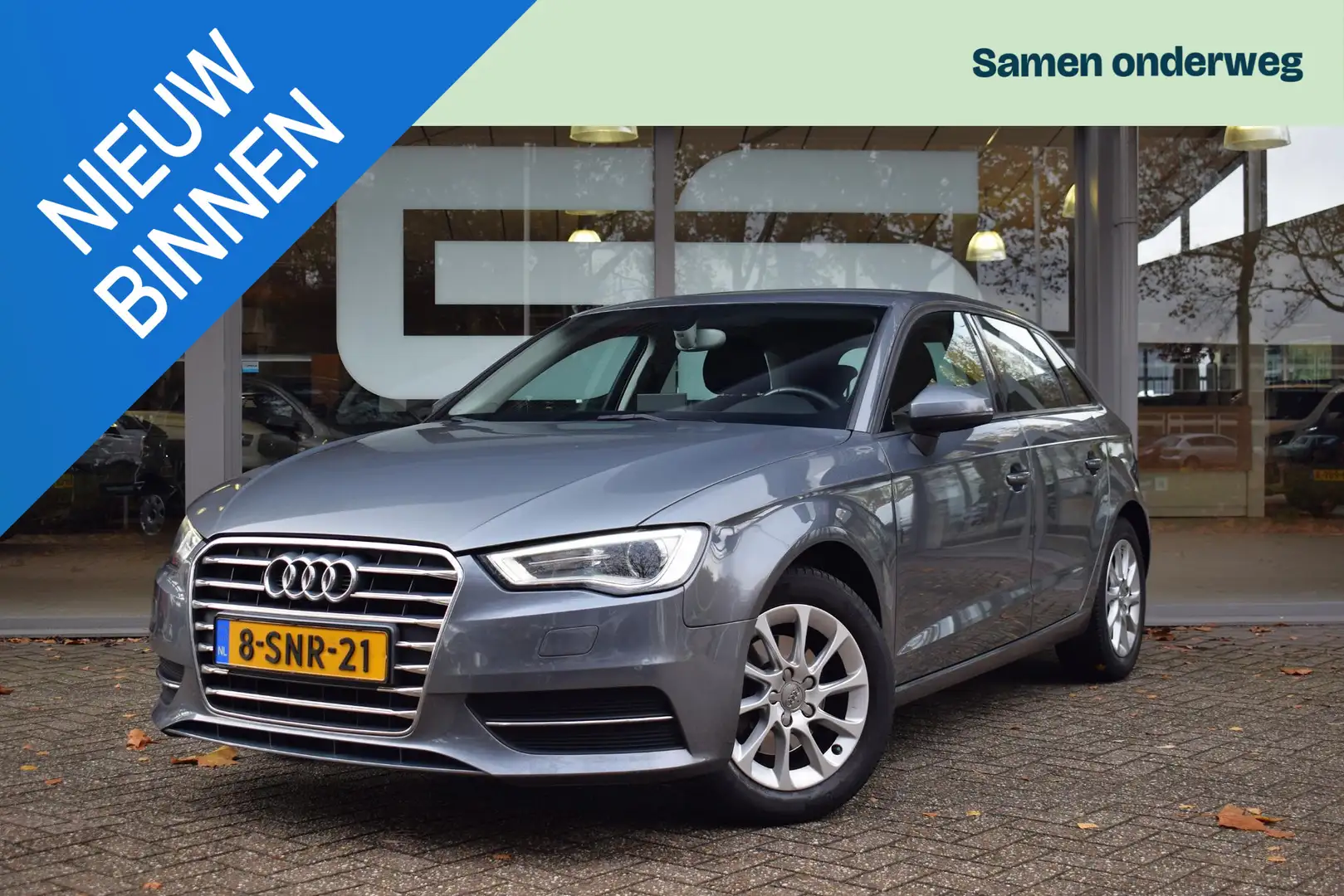 Audi A3 Sportback 1.4 TFSI Attraction Pro Line Gris - 1