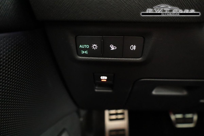 Skoda Kodiaq 2.0 TDI 142 kW 4x4 Sportline DSG Sportline, Pan... — photo 8