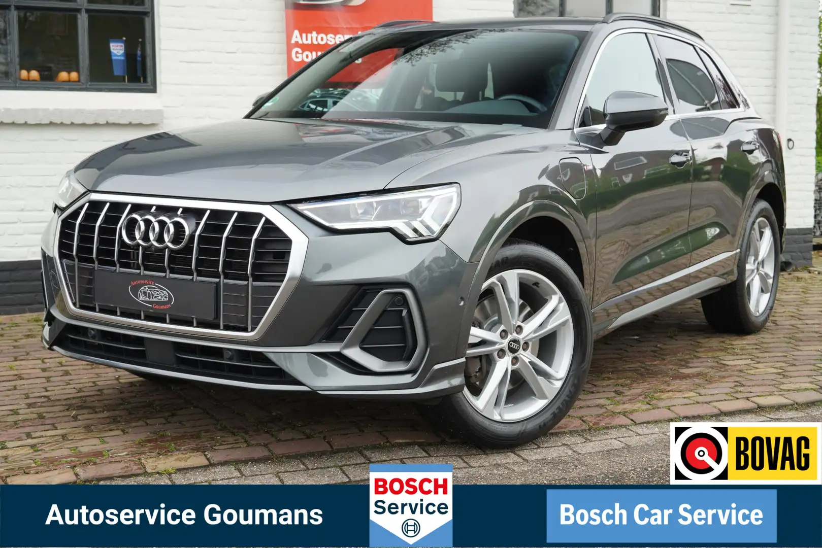 Audi Q3 45 TFSI e S edition LED Schuifdak Memory stoelen 3 Gris - 1