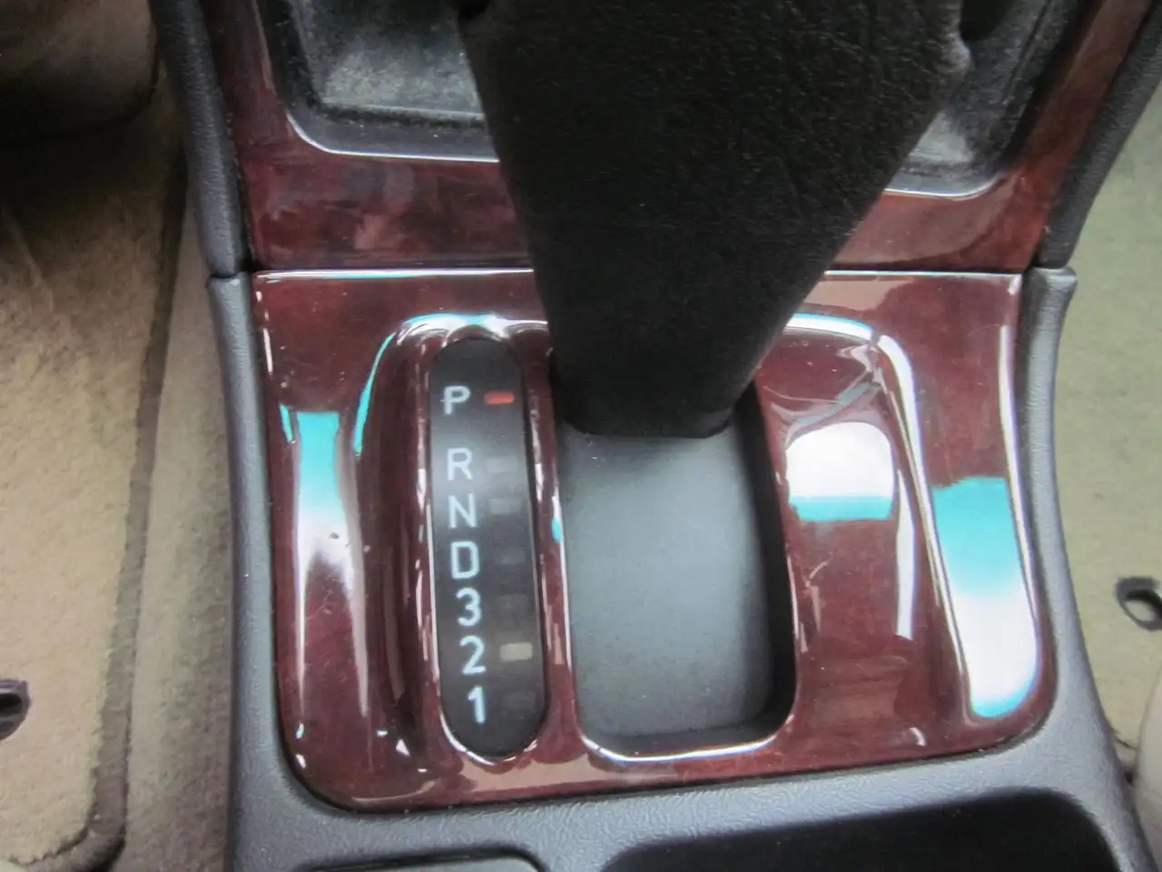 Saab 9000 4p 3.0 V6 Griffin auto 211 CV, foto 12