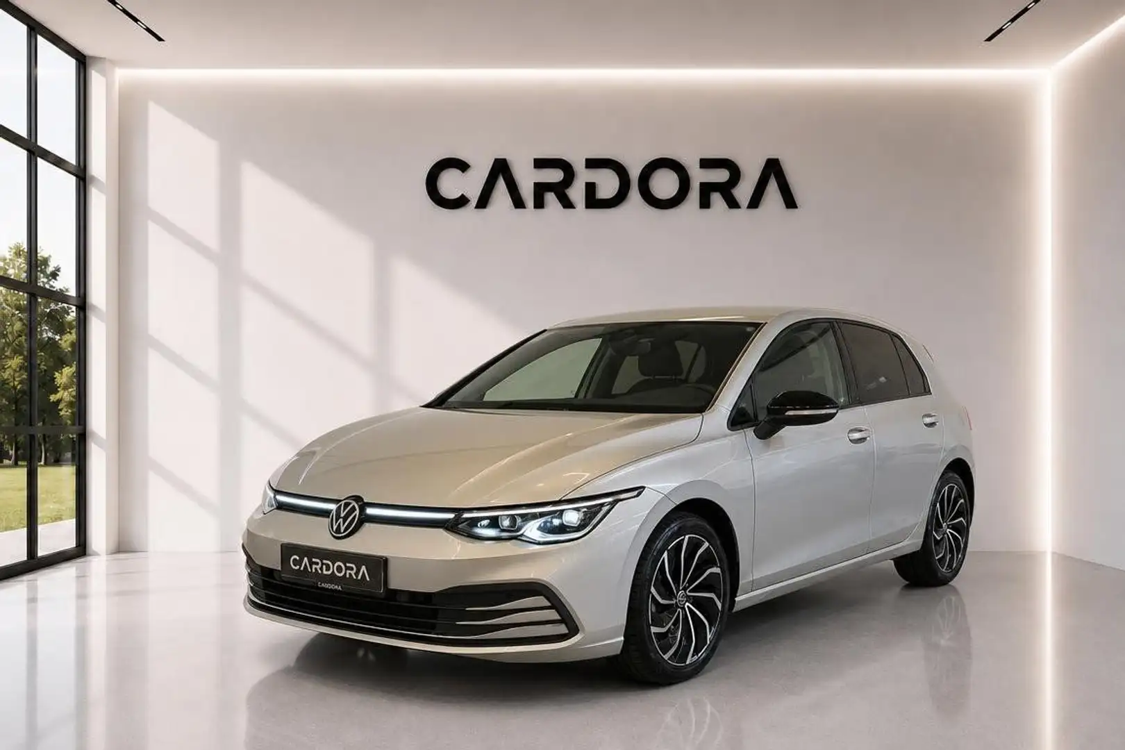 Volkswagen Golf Life VIII 1.5 eTSI Aut. LED*HEAD-UP*NAVI*RADAR*SH Silber - 1