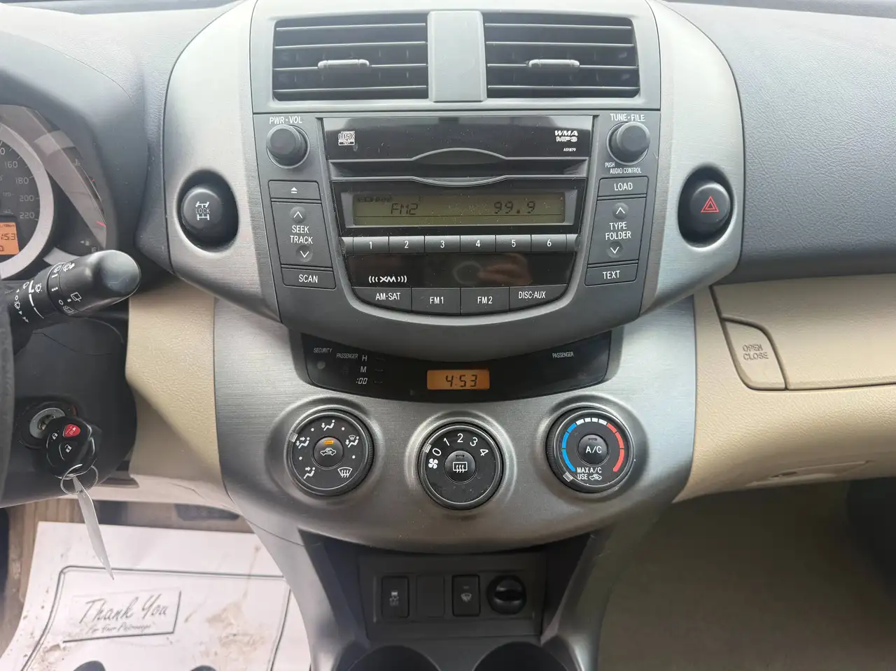 Toyota RAV 4 photo Toyota RAV 4