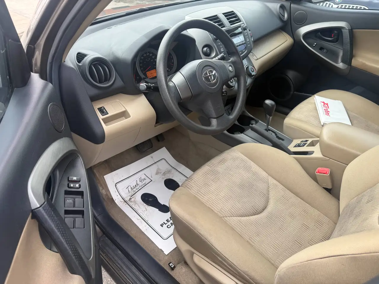 Toyota RAV 4 photo Toyota RAV 4