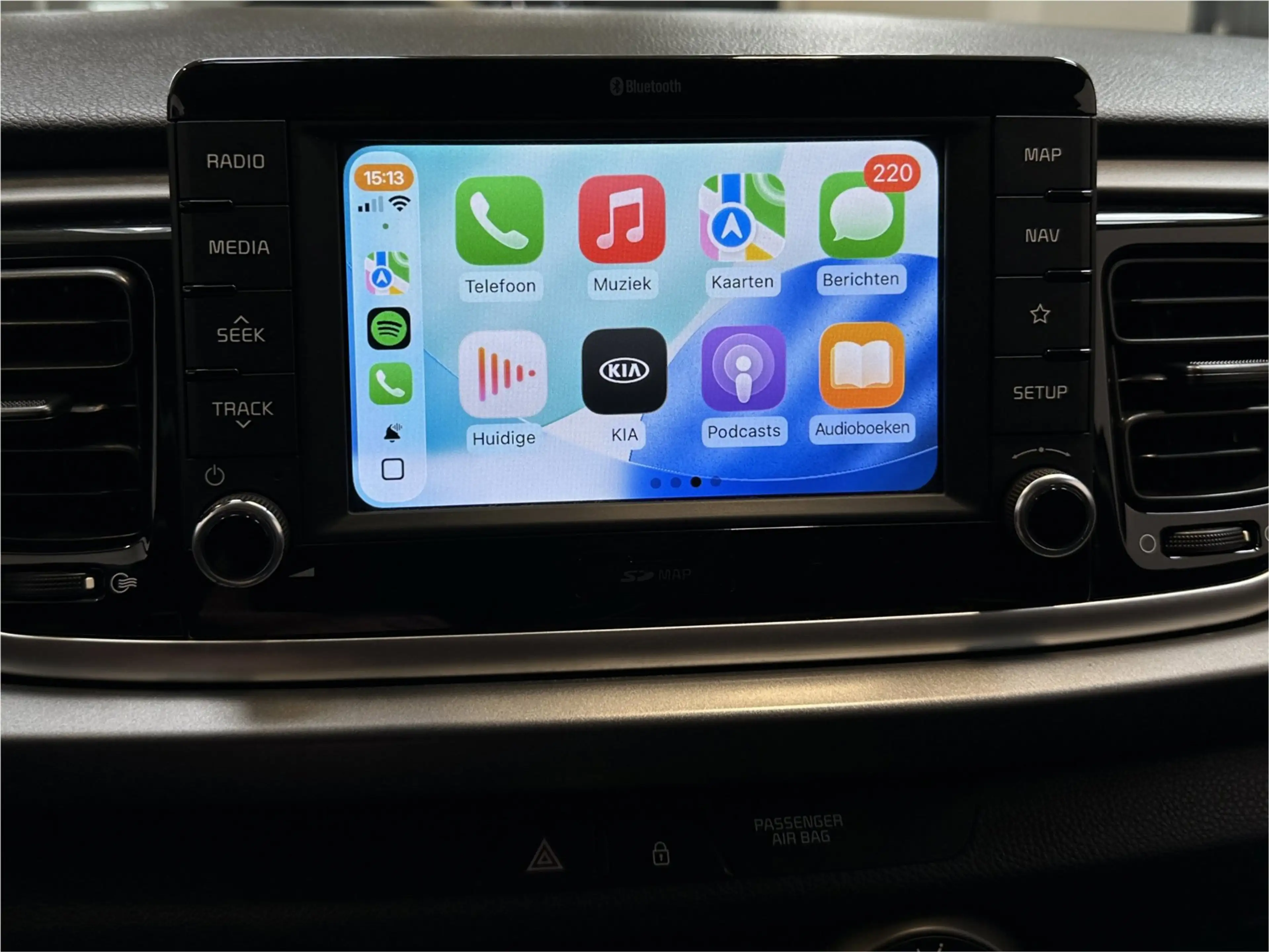 Kia Rio 1.0 TGDI DynamicLine | Apple Carplay/ Android Auto — photo 17