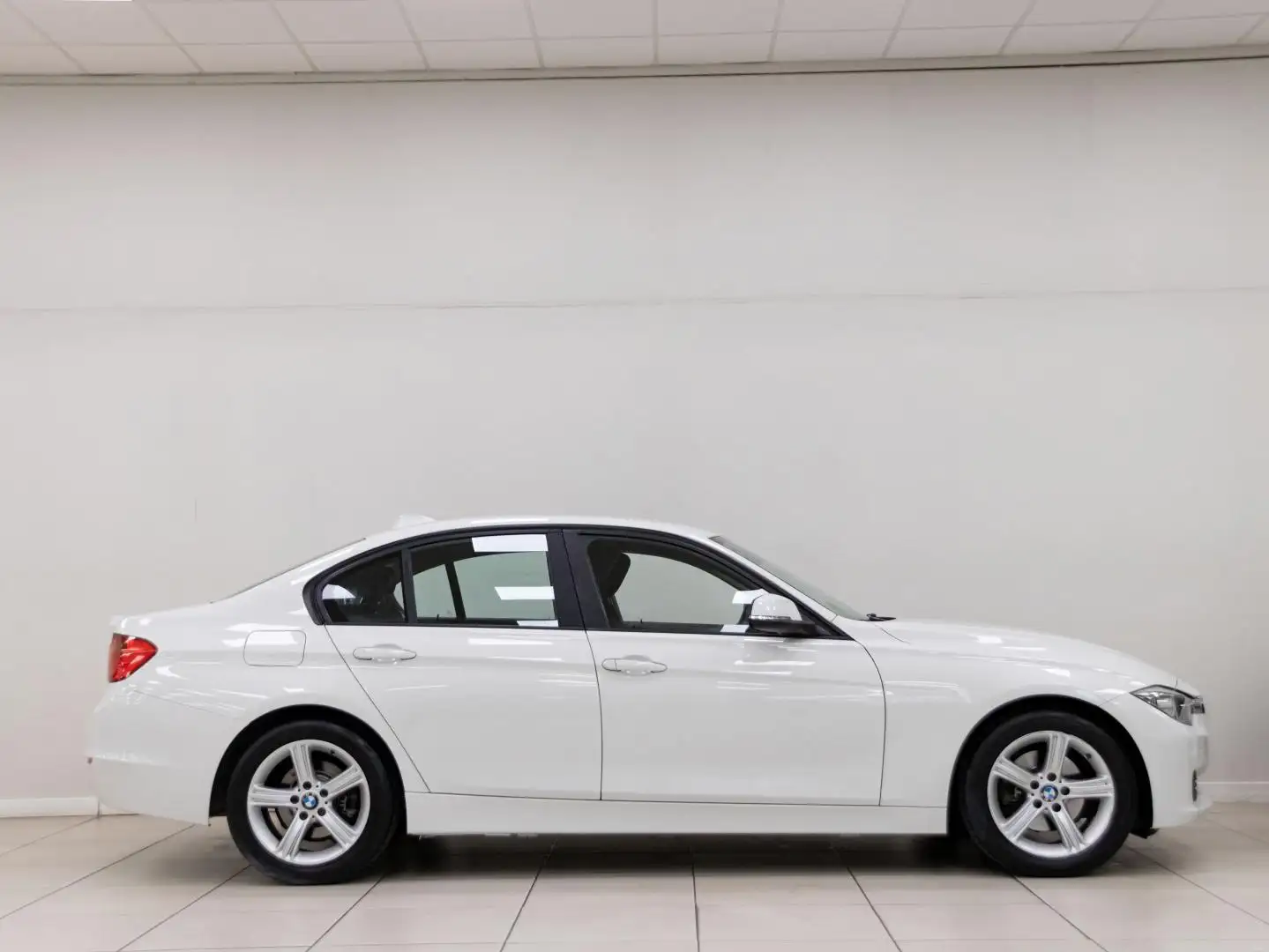 BMW 320 320dA Blanco - 2