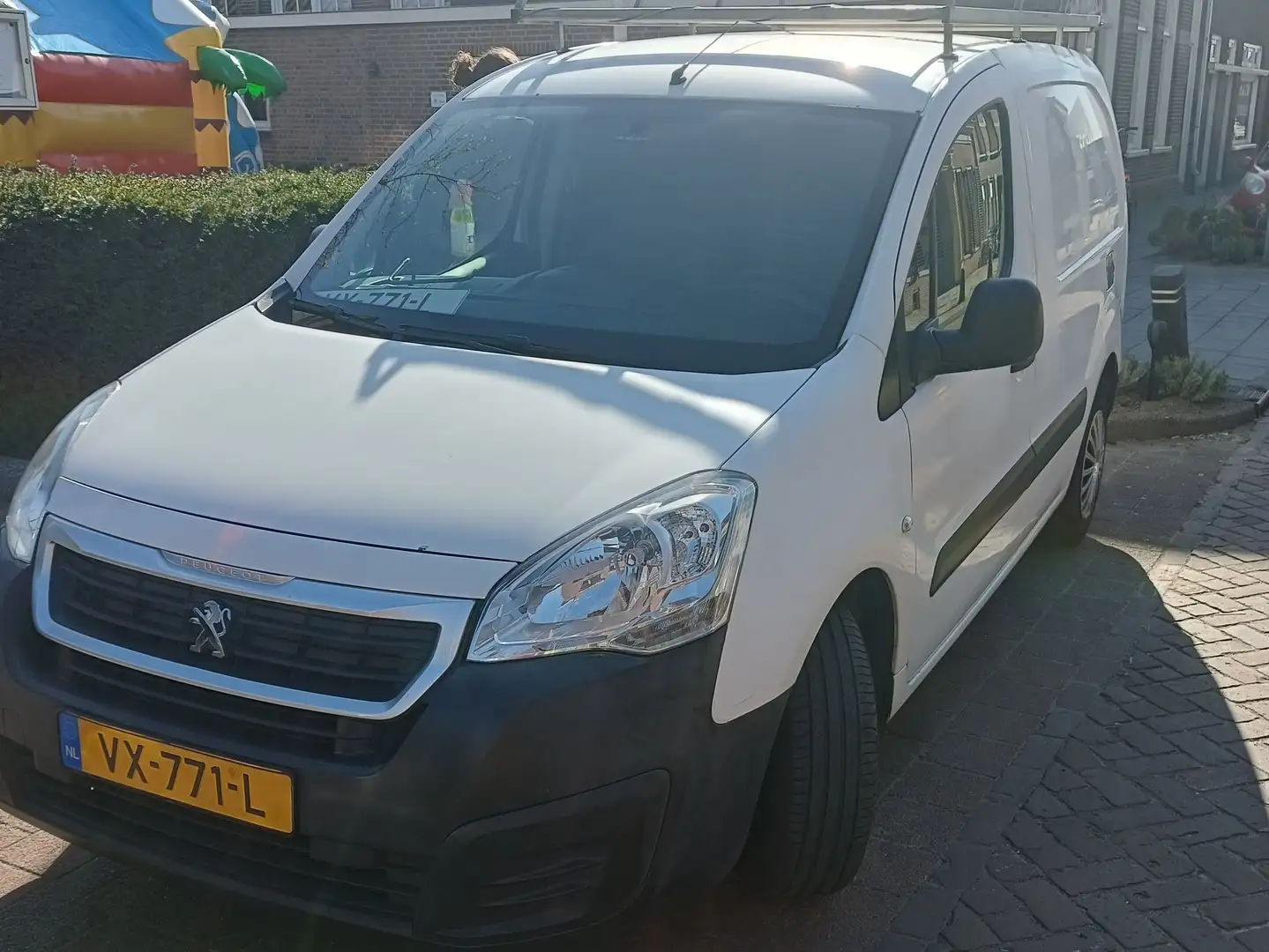 Peugeot Partner Partner 120 1.6 BlueHDi L1XR Wit - 1