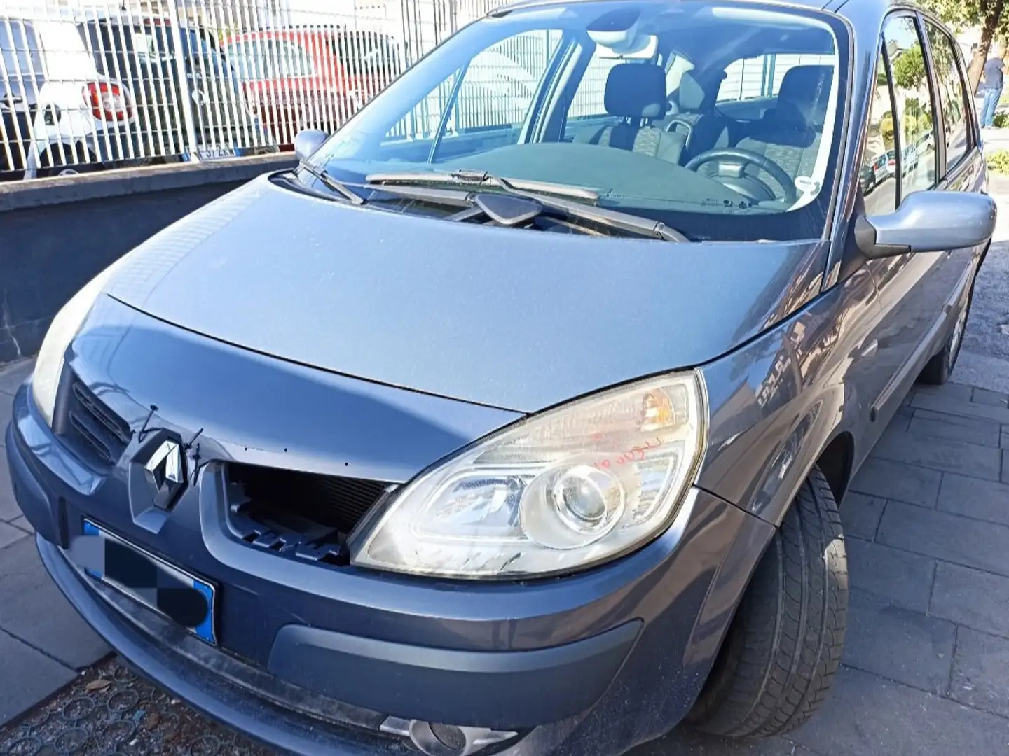Renault Grand Scenic 1.5 dci Dynamique Grigio - 1