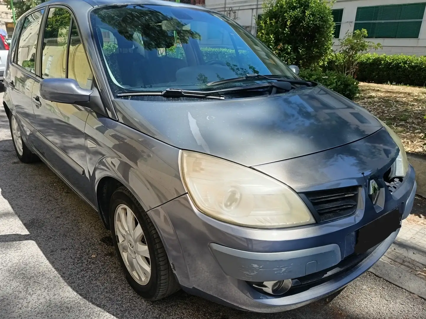Renault Grand Scenic 1.5 dci Dynamique Gris - 1