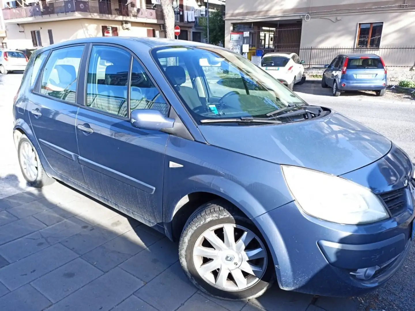 Renault Grand Scenic 1.5 dci Dynamique Grigio - 2