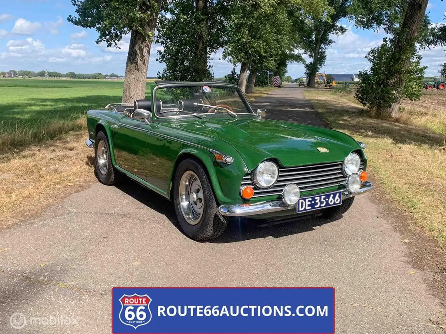 Triumph TR250 | 1967 | Route 66 Auctions Zwart - 1