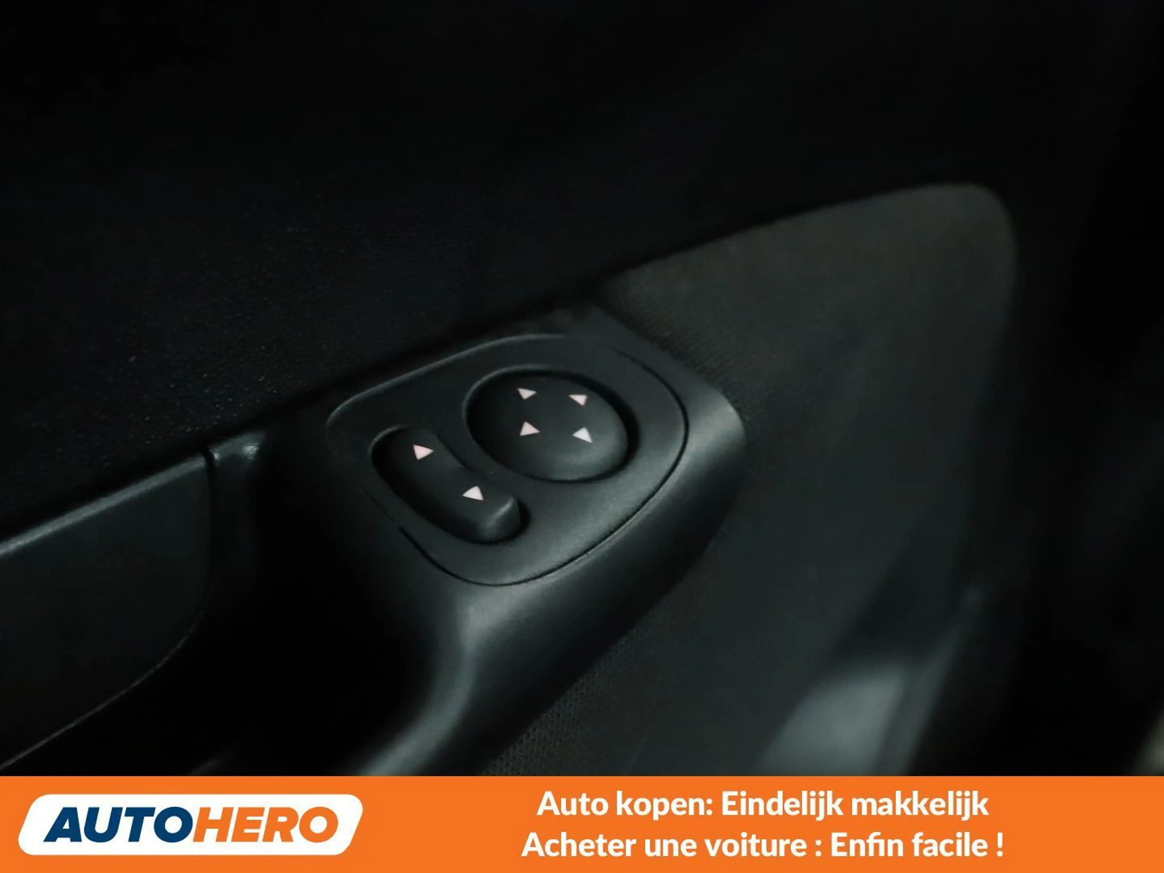 Abarth 500 1.4 Turbo Custom — photo 5