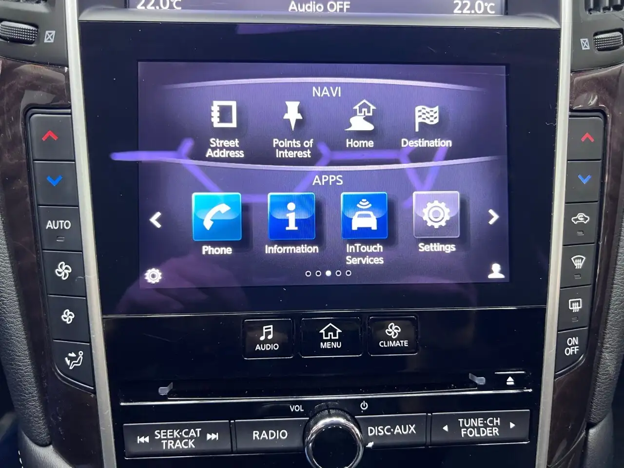 Infiniti Q50 снимка Infiniti Q50