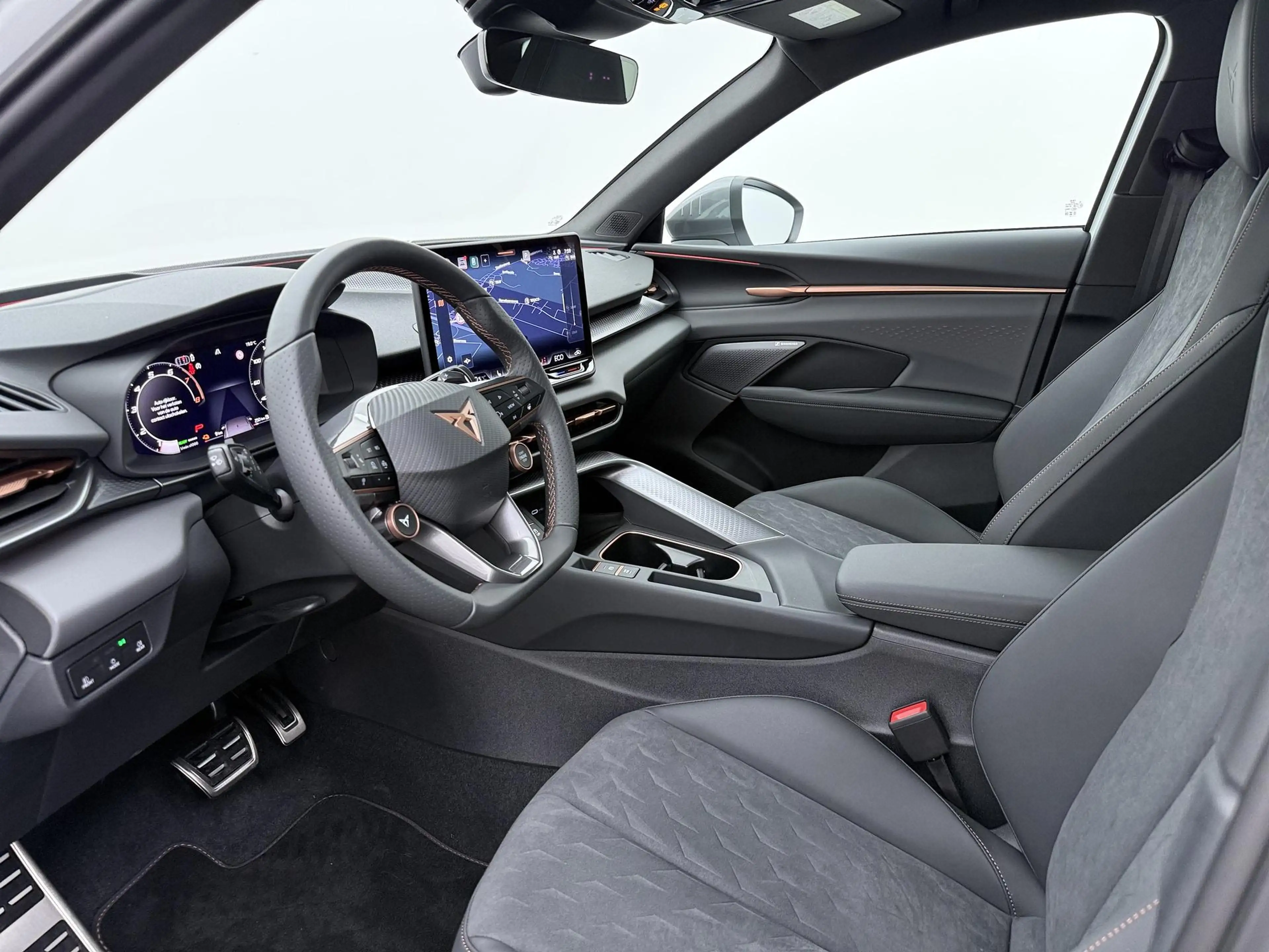 CUPRA Terramar 1.5 TSI e-Hybrid VZ 272 PK | Pano dak | Trekhaak | — photo 3