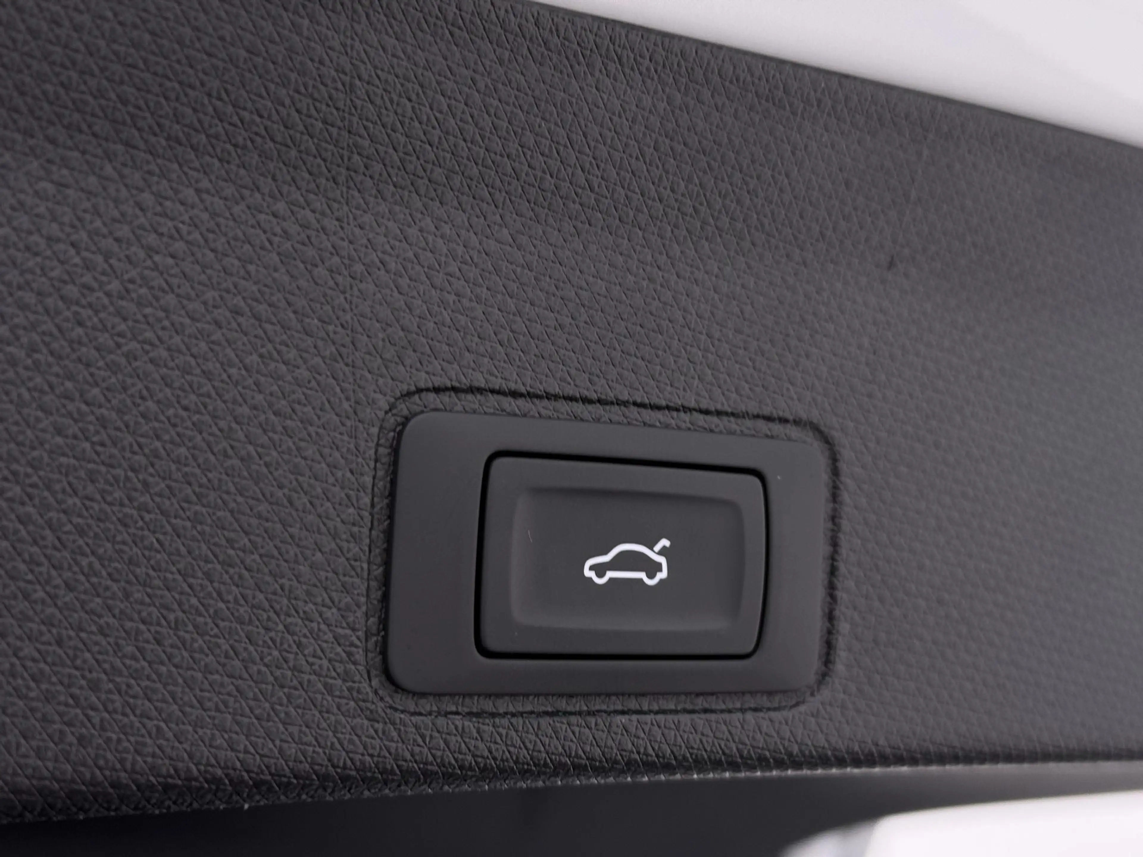 CUPRA Terramar 1.5 TSI e-Hybrid VZ 272 PK | Pano dak | Trekhaak | — photo 12