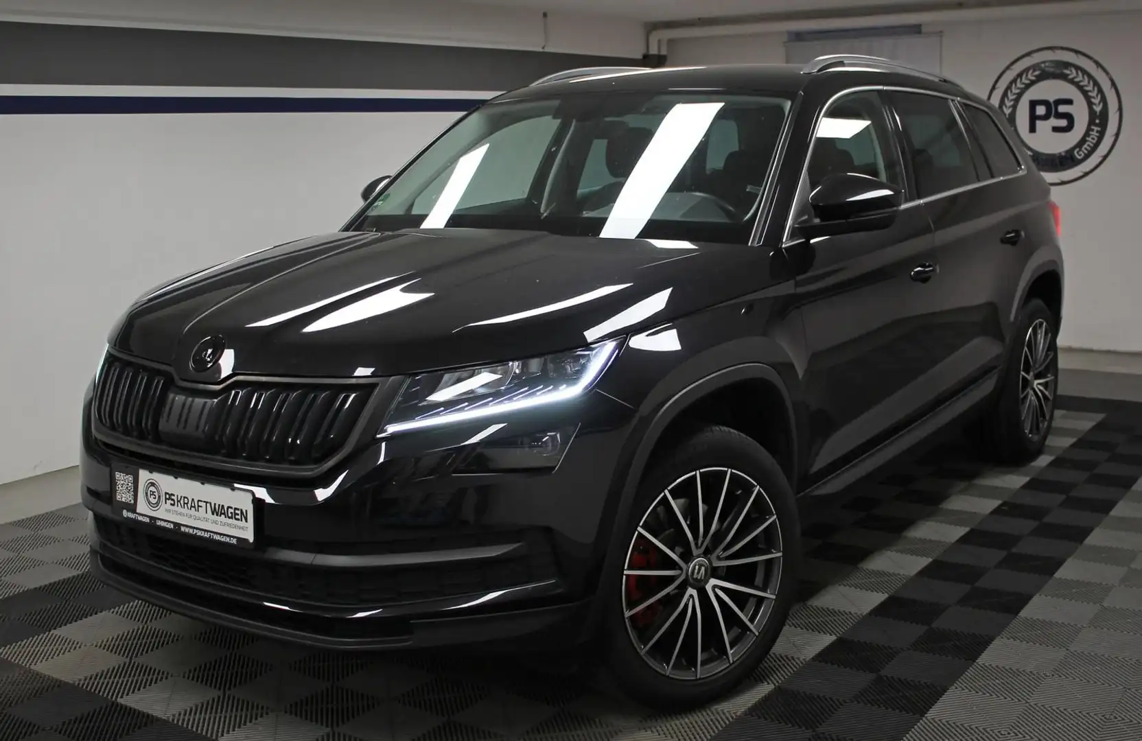 Skoda Kodiaq 2.0 TSI DSG 4X4 ACC KAMERA AHK LED 1.HD Schwarz - 1