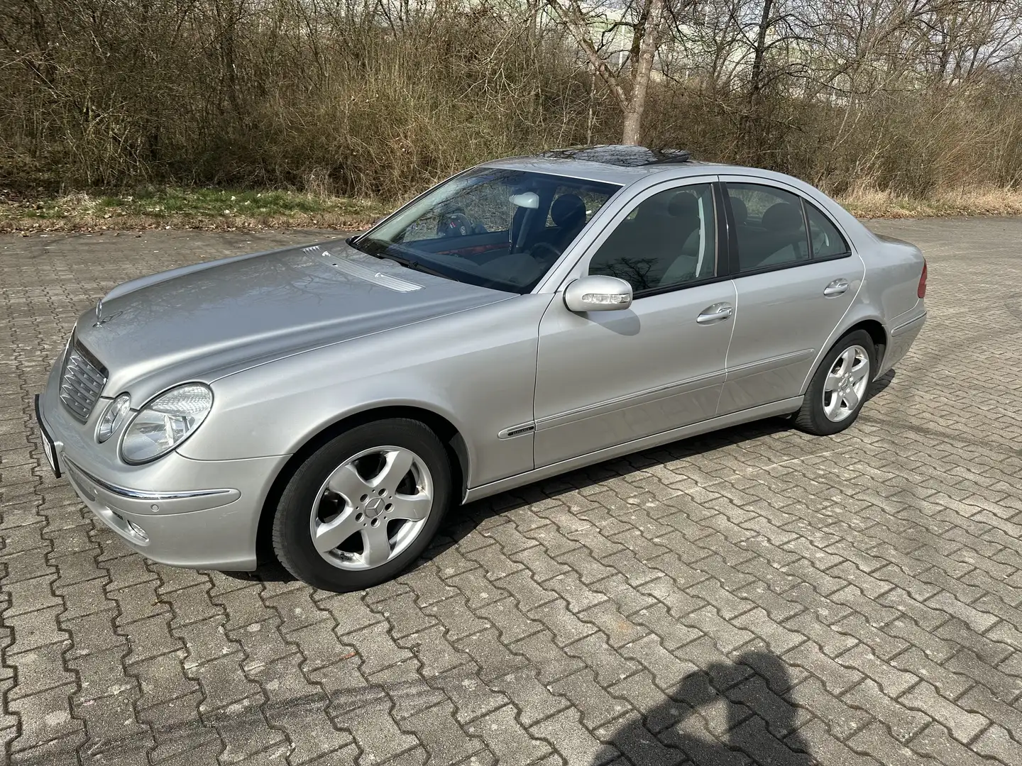 Mercedes-Benz E 200 Kompressor Automatik Elegance - 1