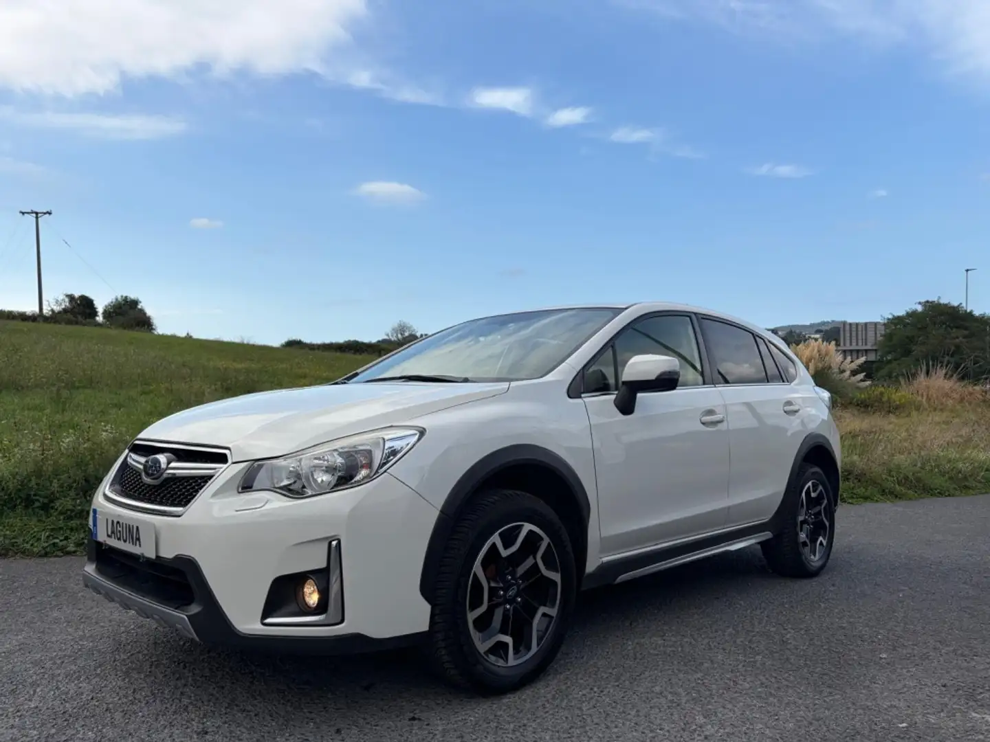 Subaru XV 2.0 Executive CVT Lineartronic Blanco - 1