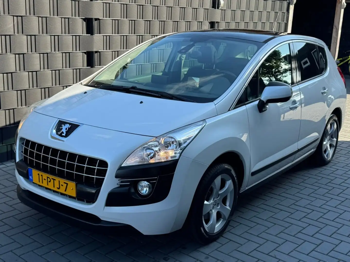 Peugeot 3008 1.6 THP ST| PANO| CLIMA| CRUISE| PDC| TREKHAAK| NA Blanc - 1