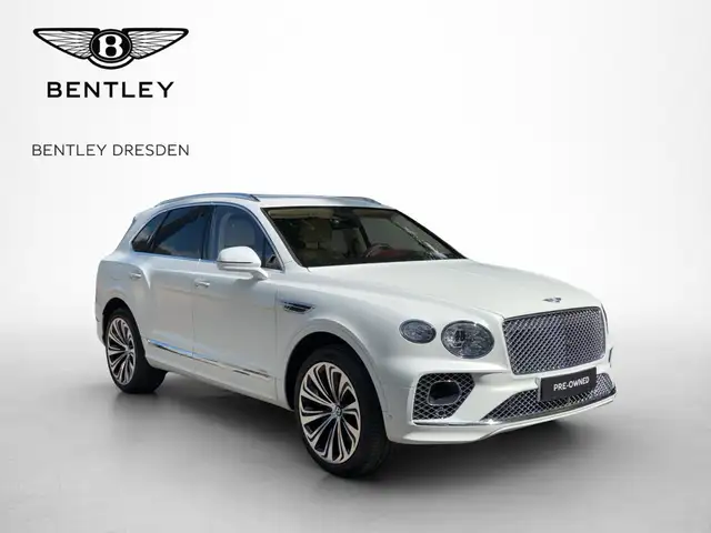 Bentley Bentayga view 8