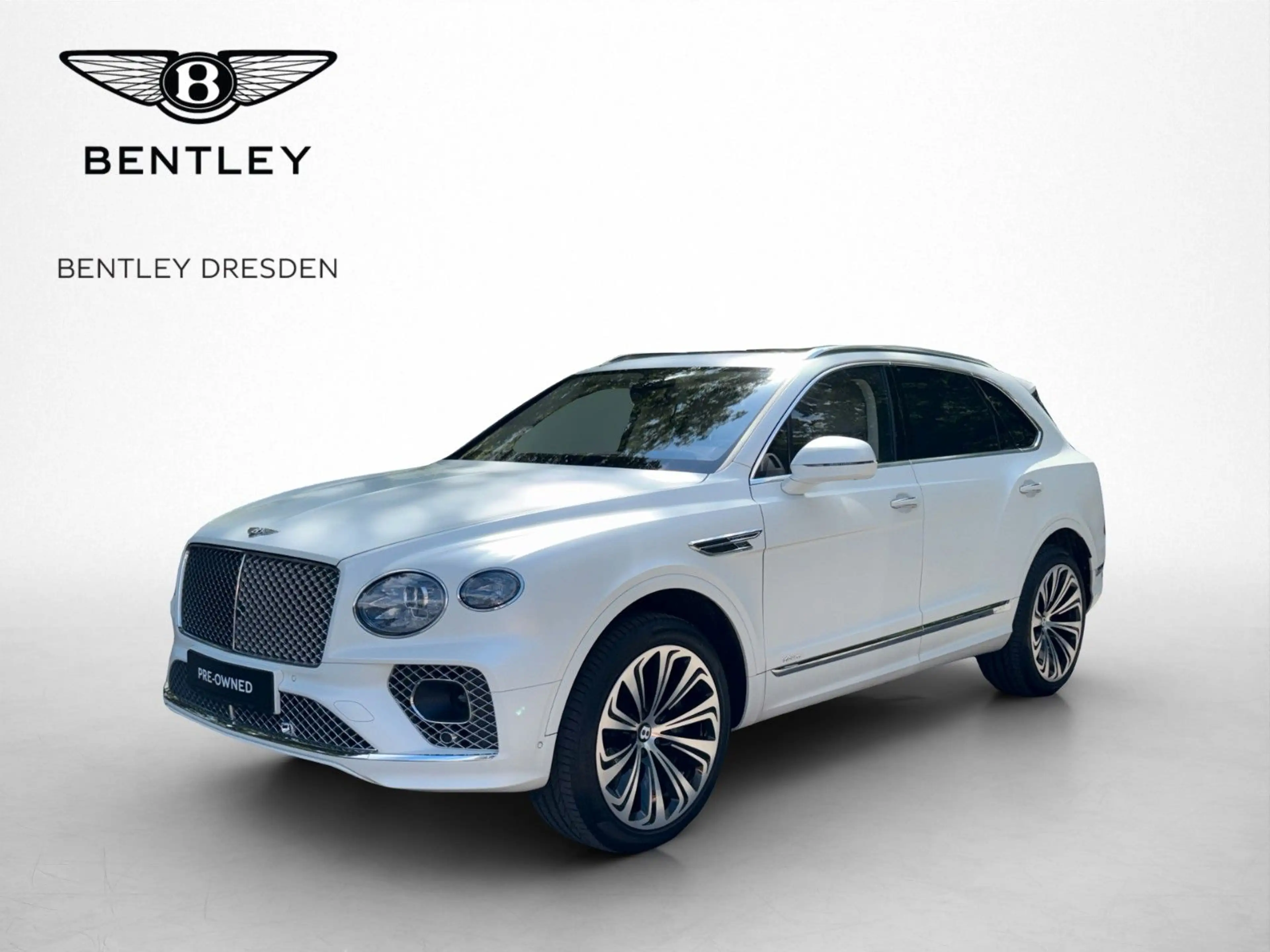 Bentley Bentayga 4.0 V8 white satin