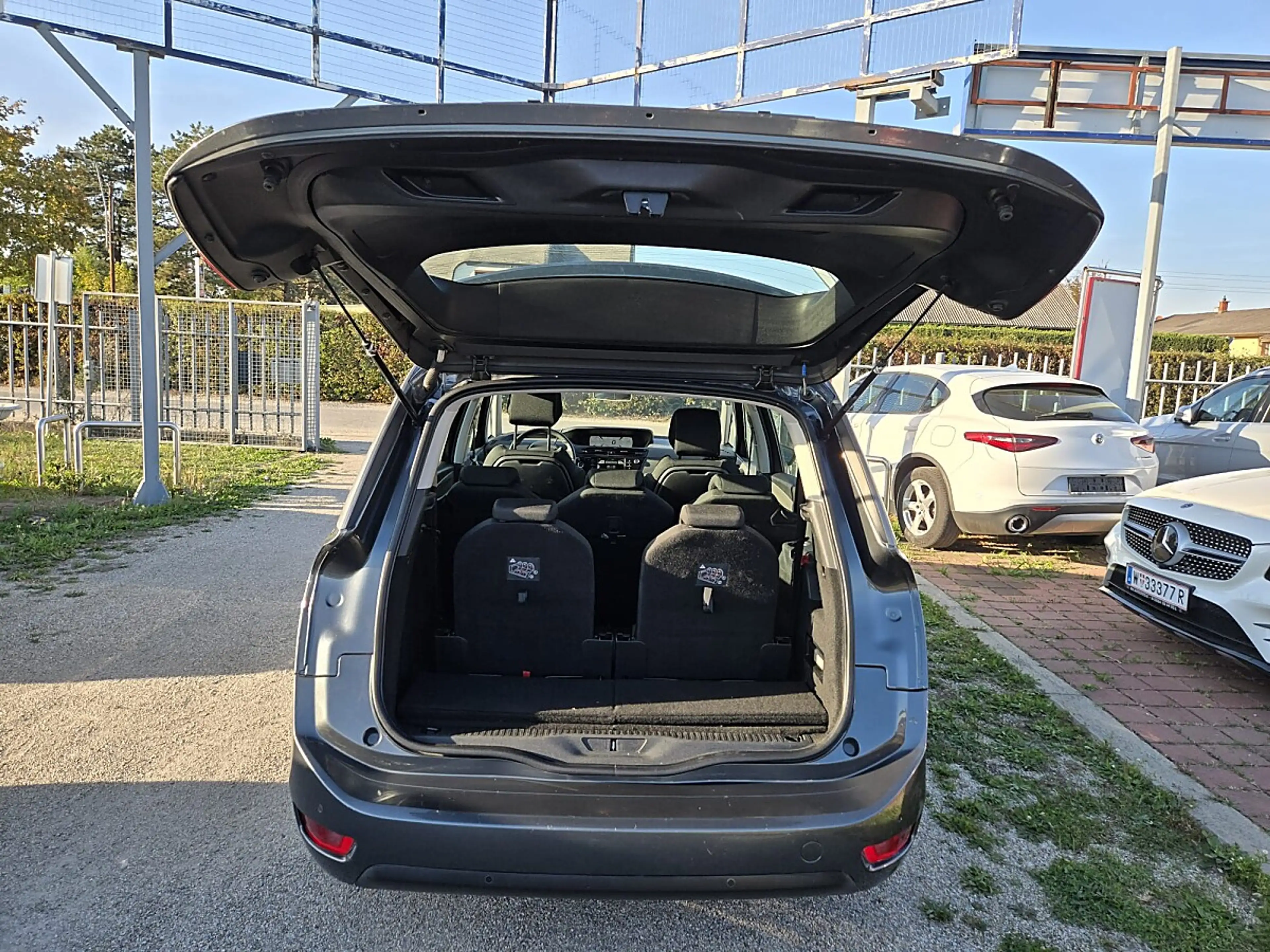 Citroen Grand C4 Picasso BlueHDi 120 S&S EAT6 Seduction — photo 4