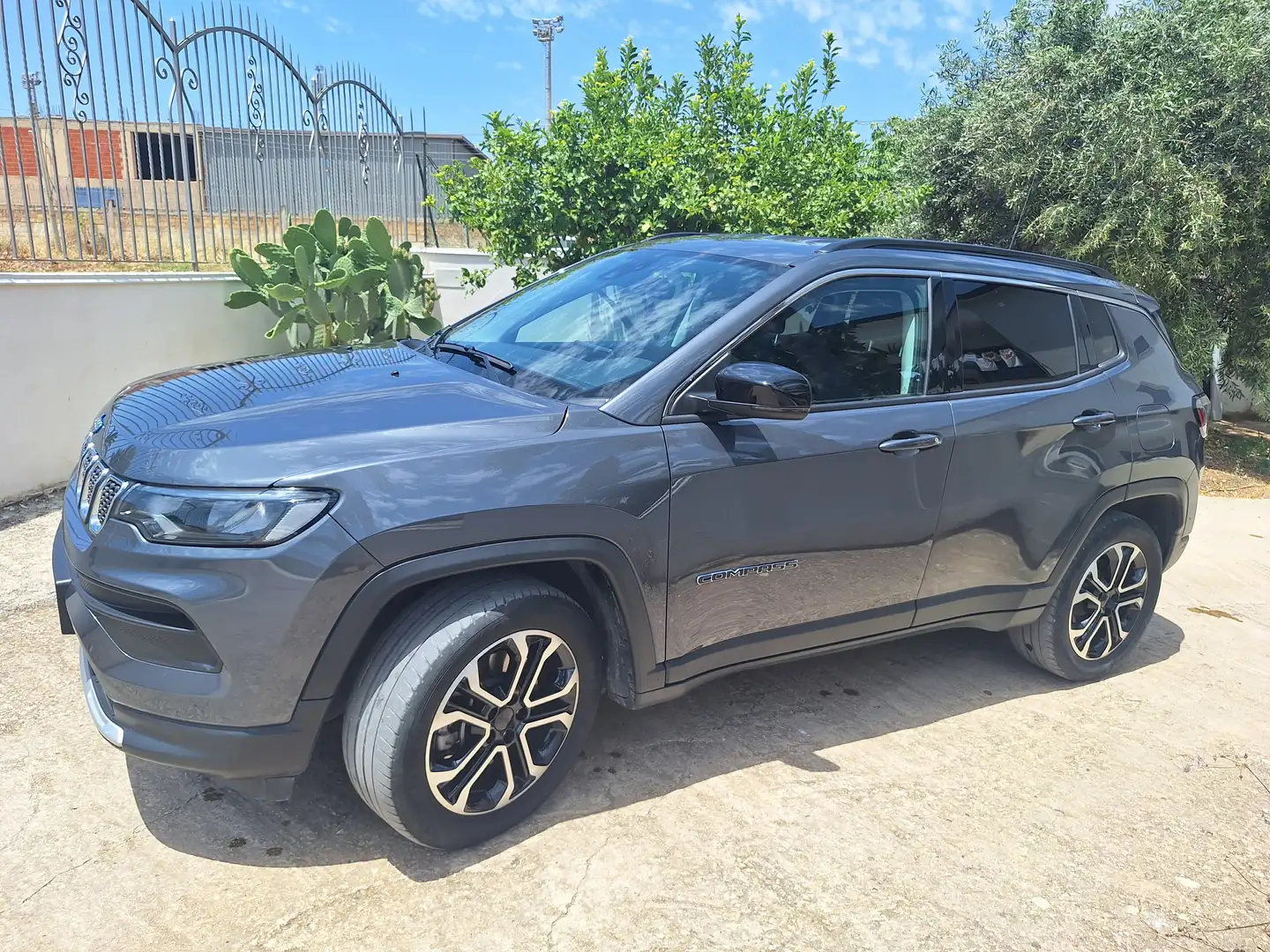 Jeep Compass Compass 1.3 turbo 190cv t4 phev Limited 4xe auto Grigio - 1