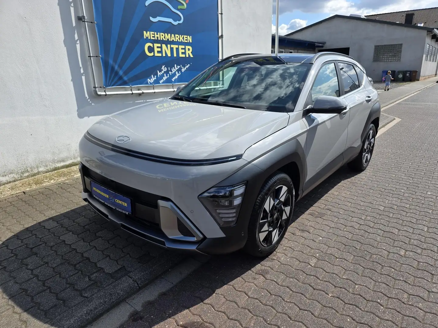 Hyundai KONA Prime -Vollausstattung-sofort- Bose, Pano, el. ... Grau - 1