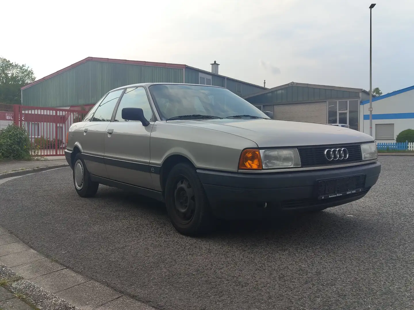 Audi 80 TÜV März 2027 - 1