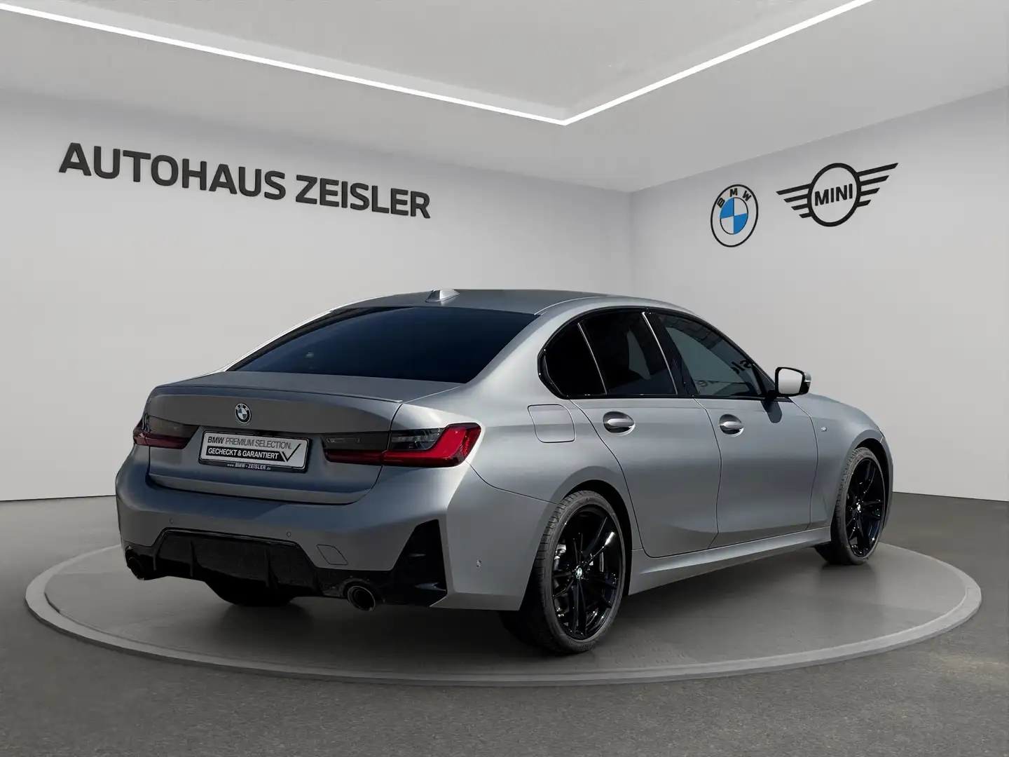 BMW 330 i Limousine M SPORTPAKET *FROZEN PURE GREY* Grau - 2