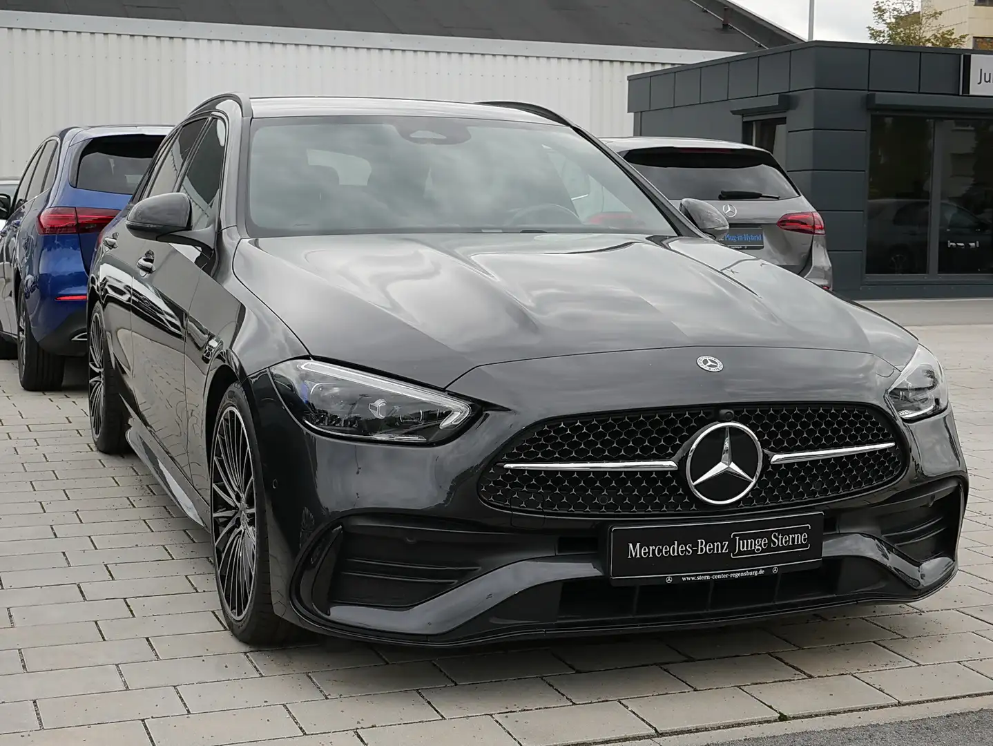 Mercedes-Benz C 300 d T+AMG+DIGITAL LIGHT+NIGHT+KAMERA+19Zoll Grijs - 2