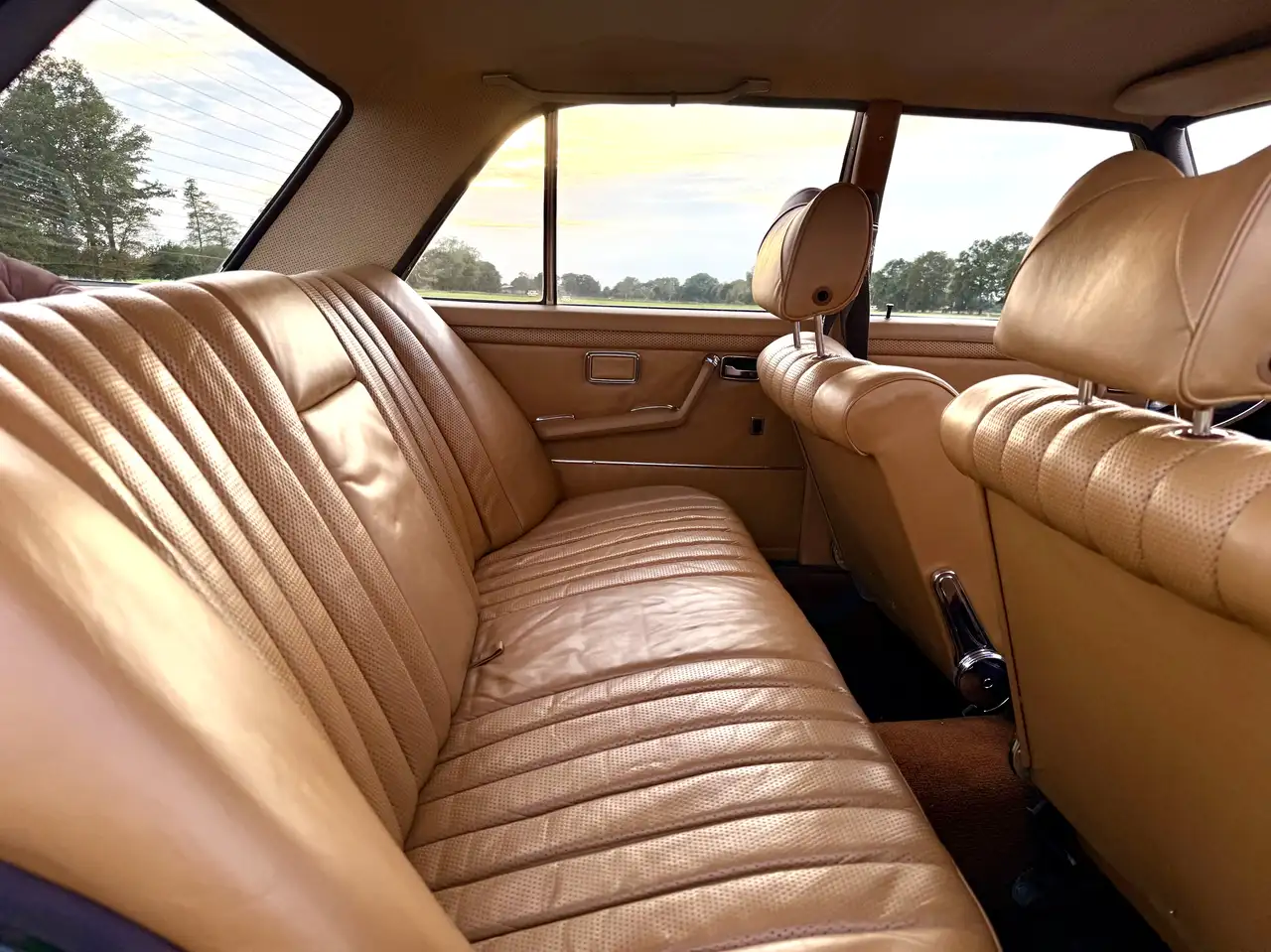 Mercedes-Benz 280 SE, foto 11