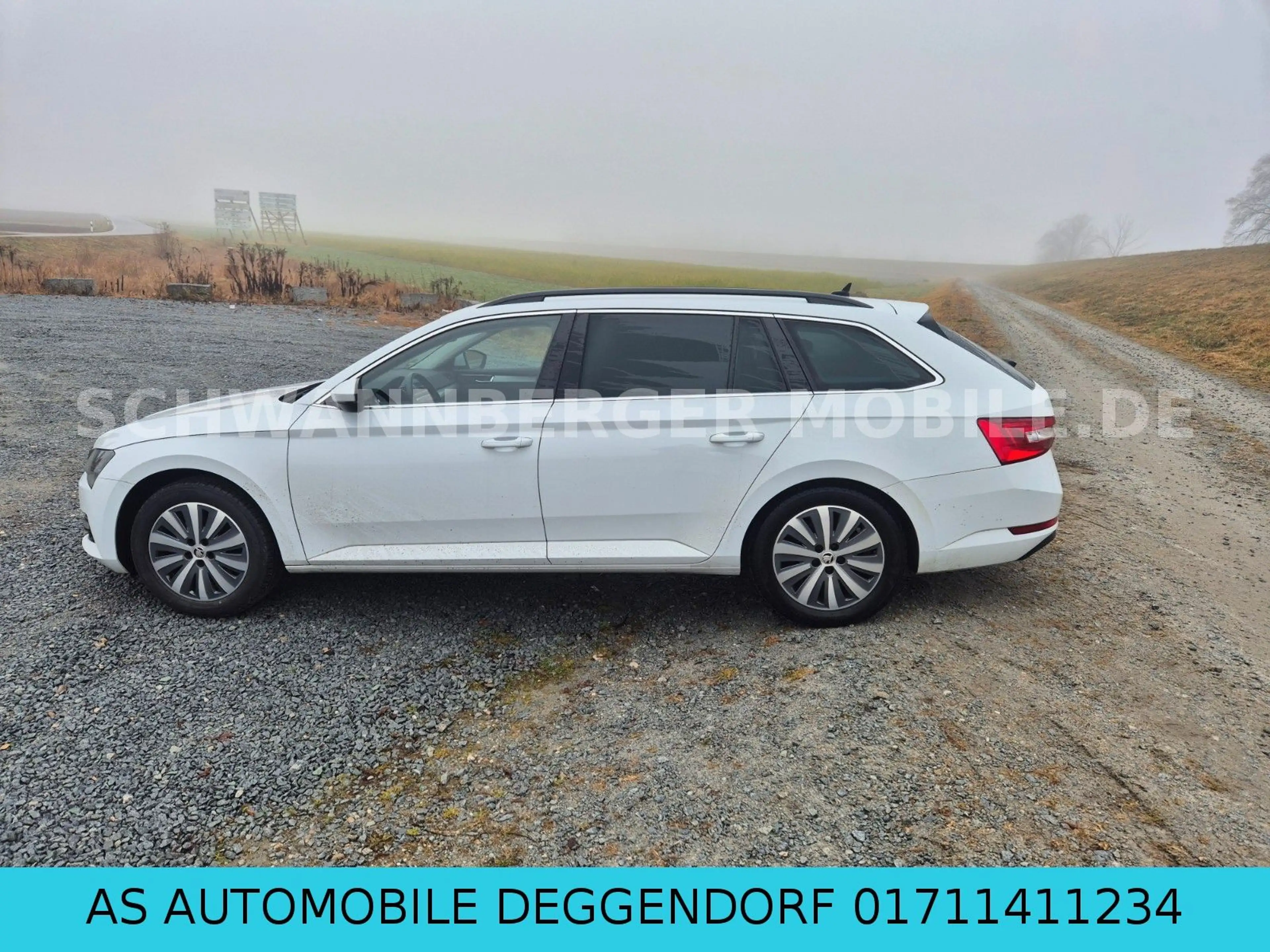 Skoda Superb Combi Ambition-LED-KAMERA-6.GANGGETRIEBE- — photo 9
