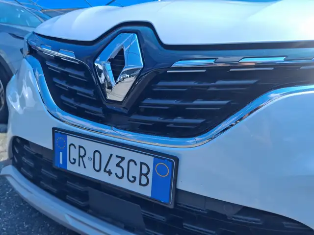 Renault Captur view 12