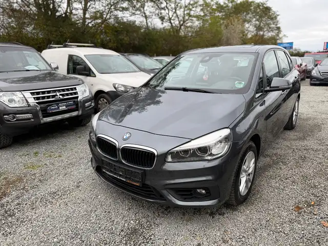BMW 218 2 Active Tourer 218i Advantage*Automatik*Ahk