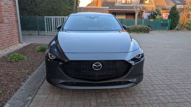 Mazda 3 SKYACTIV-X 2.0 M-Hybrid Selection, Bose, Design